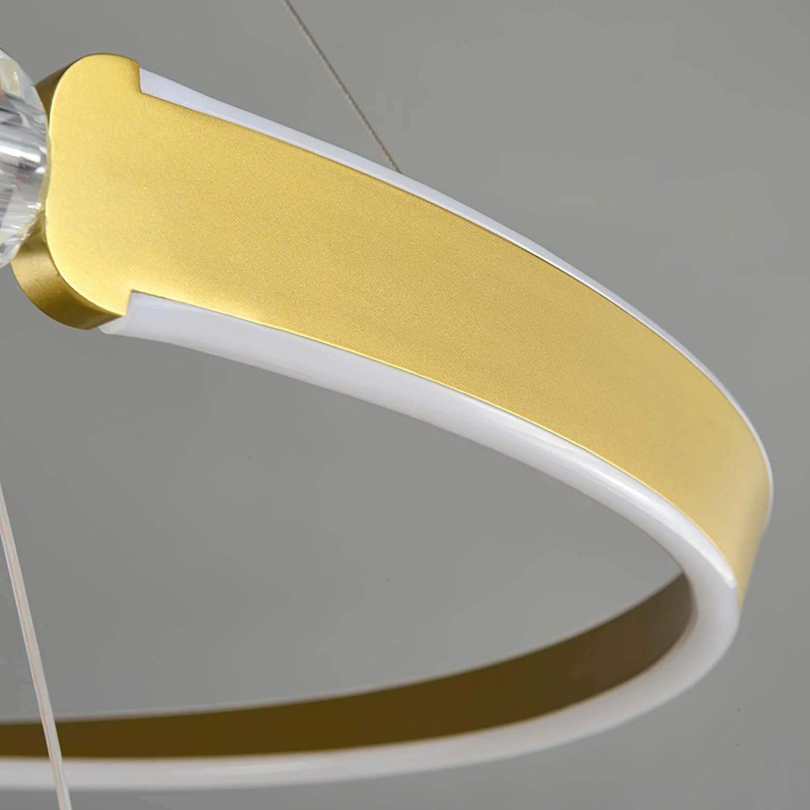 Подвесной светильник Beliani LED - 3 уровня, ∅40см + ∅60см + ∅80см x 150см, золотой, черный, холодный свет