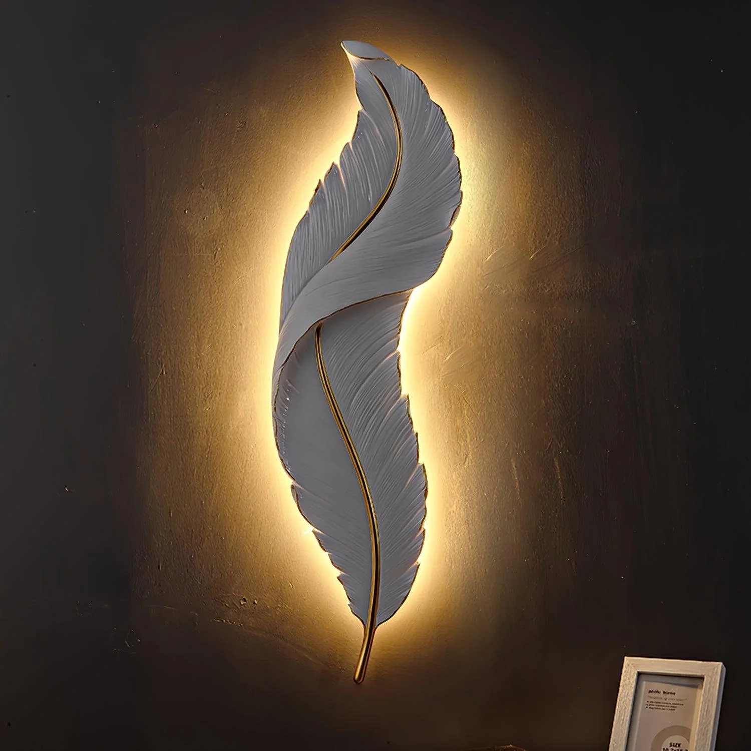 Настенный светильник Feather - 16см x 91см, белый, золотой, 3000-6500К