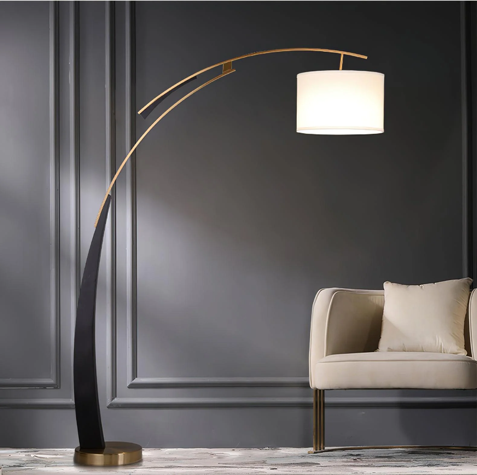 Matterhorn Arc Floor Lamp - L 47.2″ x H 70.9″ / L 120cm x H 180cm / Black+Gold plated / US plug