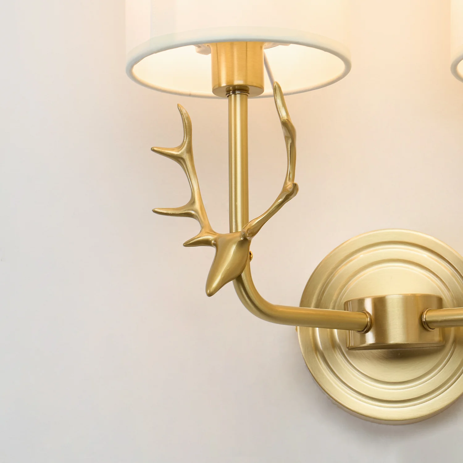 Настенный светильник Brass Deer Head - ∅28см x 39см, латунь