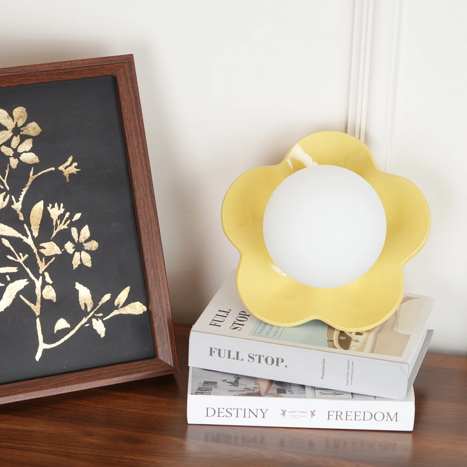 La fleur Wall Lamp - ∅ 7.9″ x H 6.7″ / Dia 20cm x H 17cm / Yellow / Set of 2