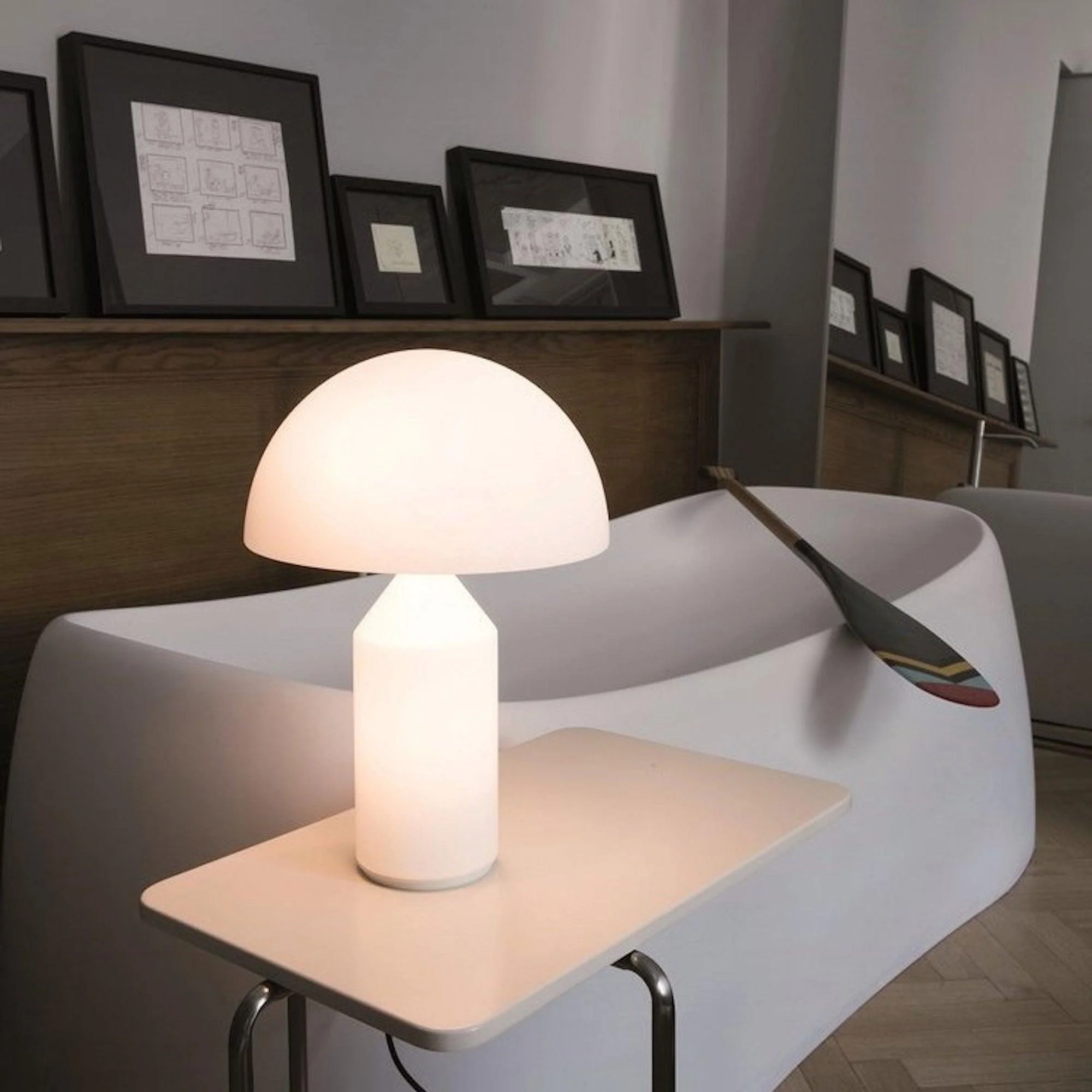 Настольный светильник Atollo Glass - ∅25см x 39см, белый, стекло