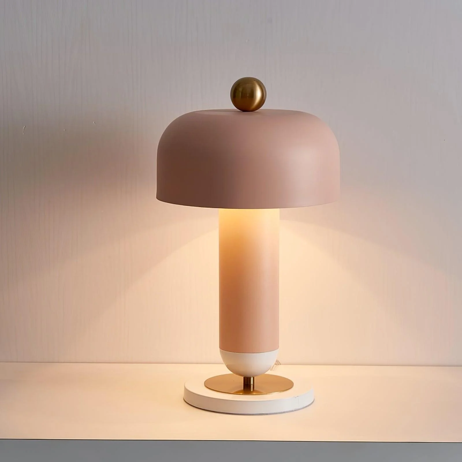 Lulu Table Lamp - ∅ 9.8″ x H 18.8″ / Dia 25cm x H 48cm / Pink / UK plug