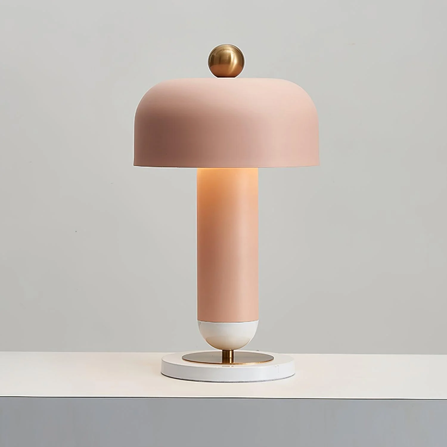 Lulu Table Lamp - ∅ 9.8″ x H 18.8″ / Dia 25cm x H 48cm / Pink / UK plug