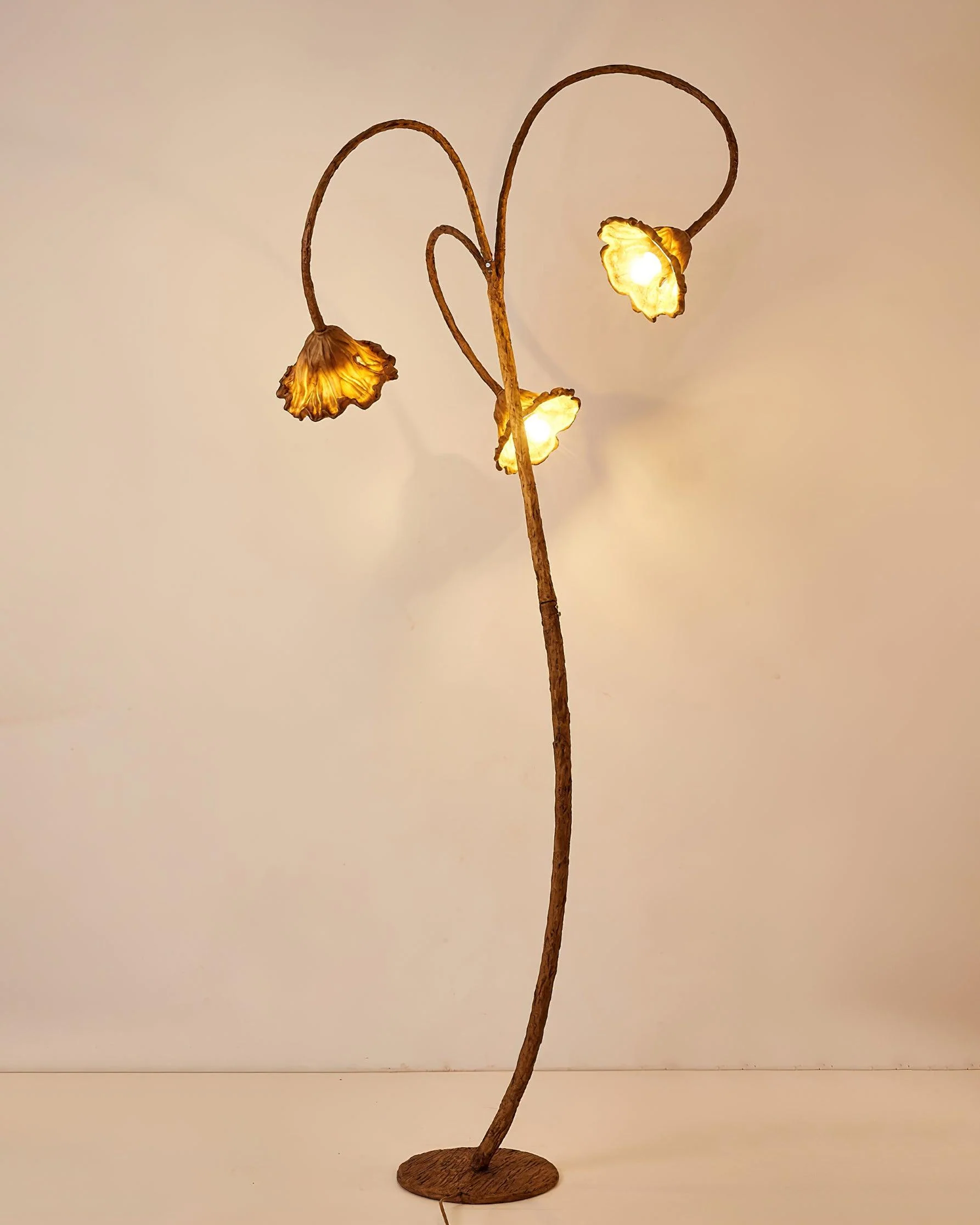Торшер Artistic Lotus Leaf - 1 плафон ∅56см х 176см, орех