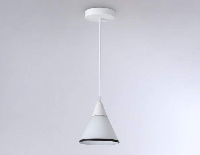 Подвесной светильник Ambrella TR TR3166