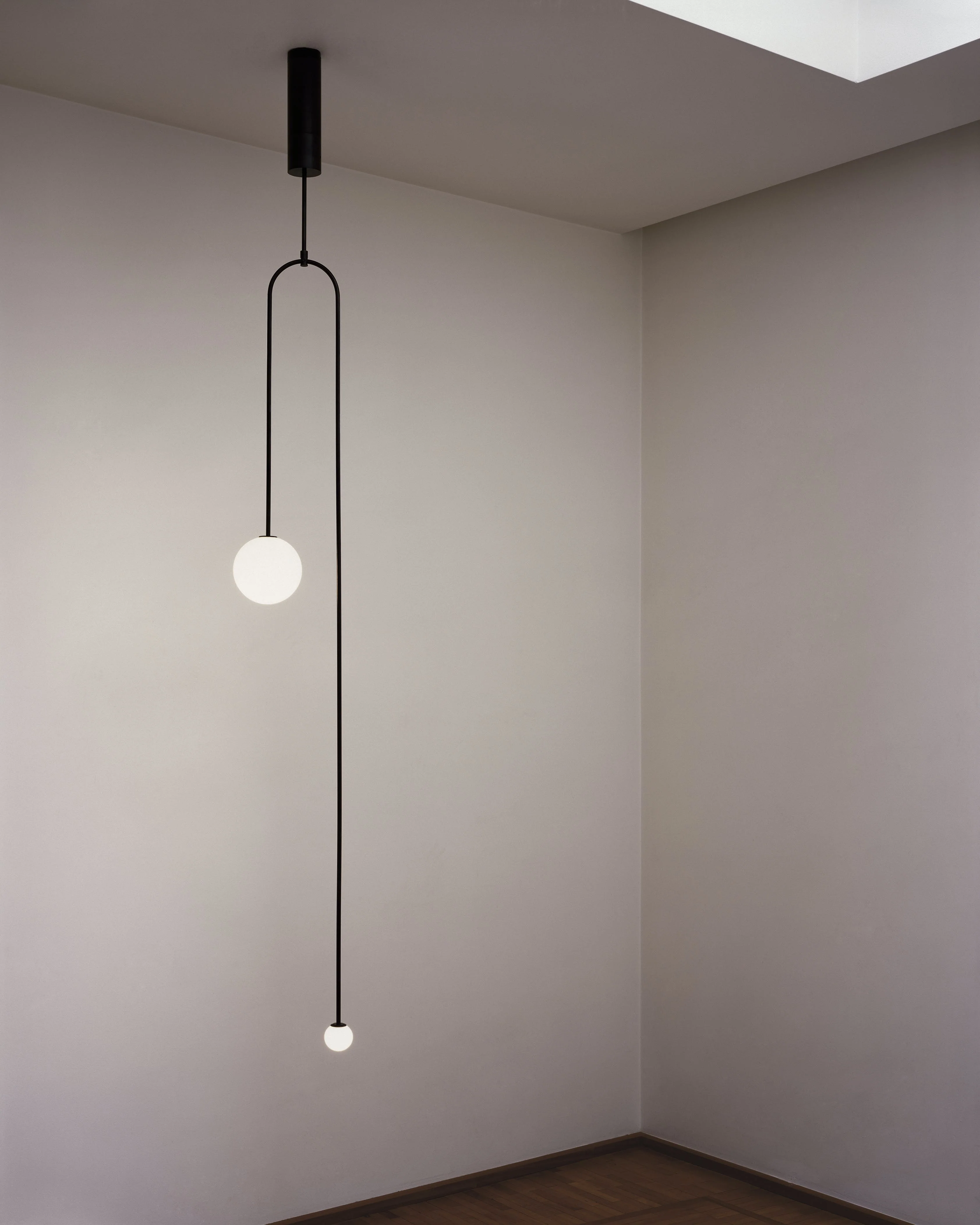 Люстра Mobile Chandelier - 3 подвеса, черный