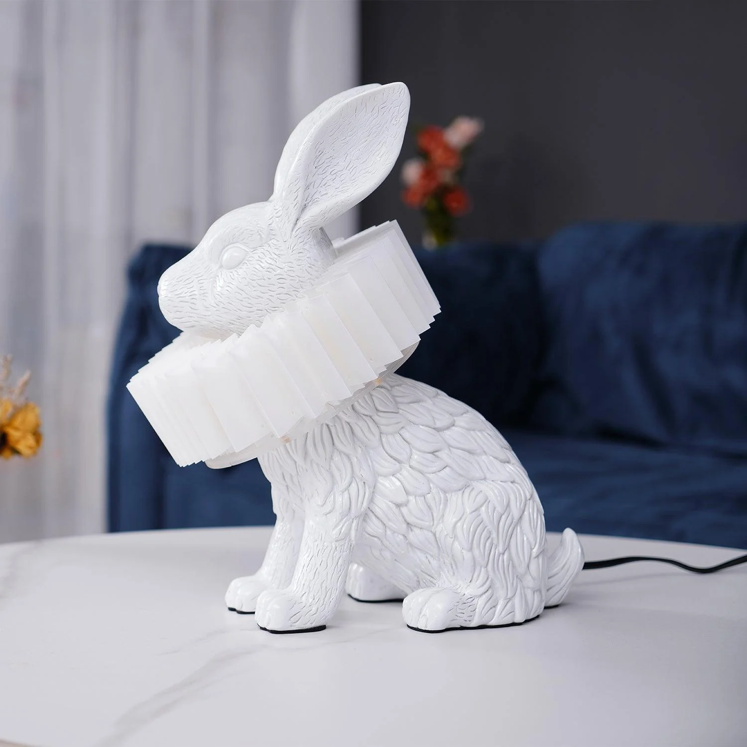 Rabbit X Table Lamp - Sit: ∅ 11.8″ x H 12.6″ / Cool Light / UK plug