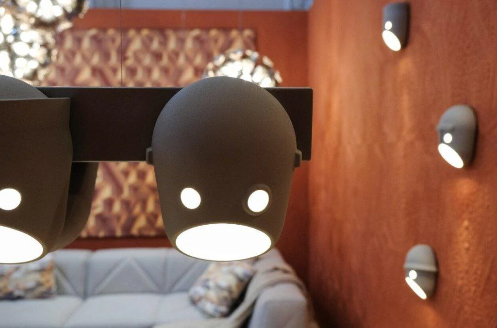 Mask Wall Light - Glen ∅ 7.1″ x H 8.7″ Set of 2 / Light Grey