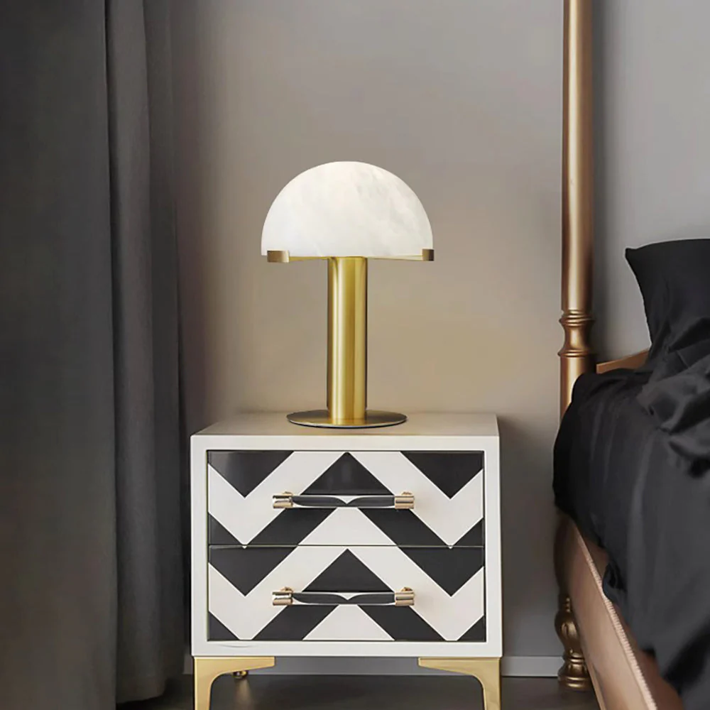 Настольный светильник Elegance Alabaster - ∅30см x 50см, золотой, белый, стекло
