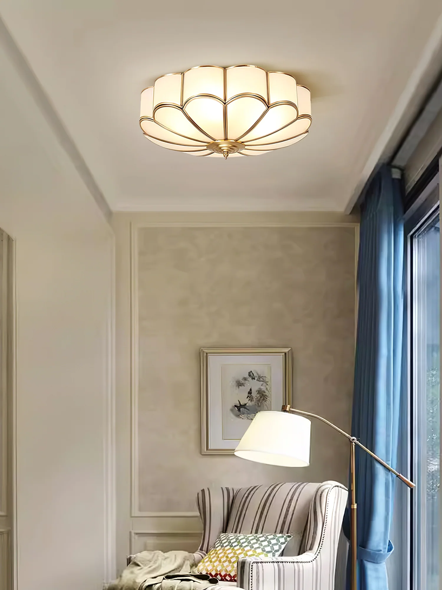 Потолочный светильник Flower Shape Glass Recessed - 6 плафонов ∅60см x 20см, латунь, стекло