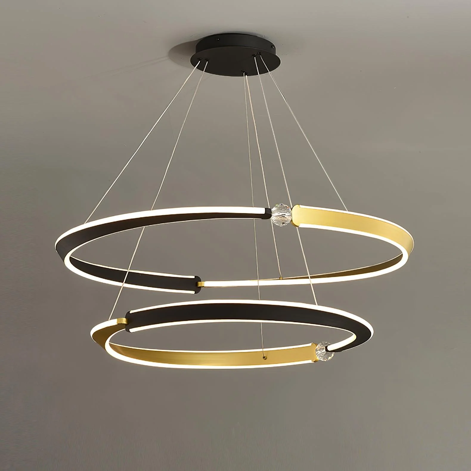 Подвесной светильник Beliani LED - 3 уровня, ∅40см + ∅60см + ∅80см x 150см, золотой, черный, холодный свет