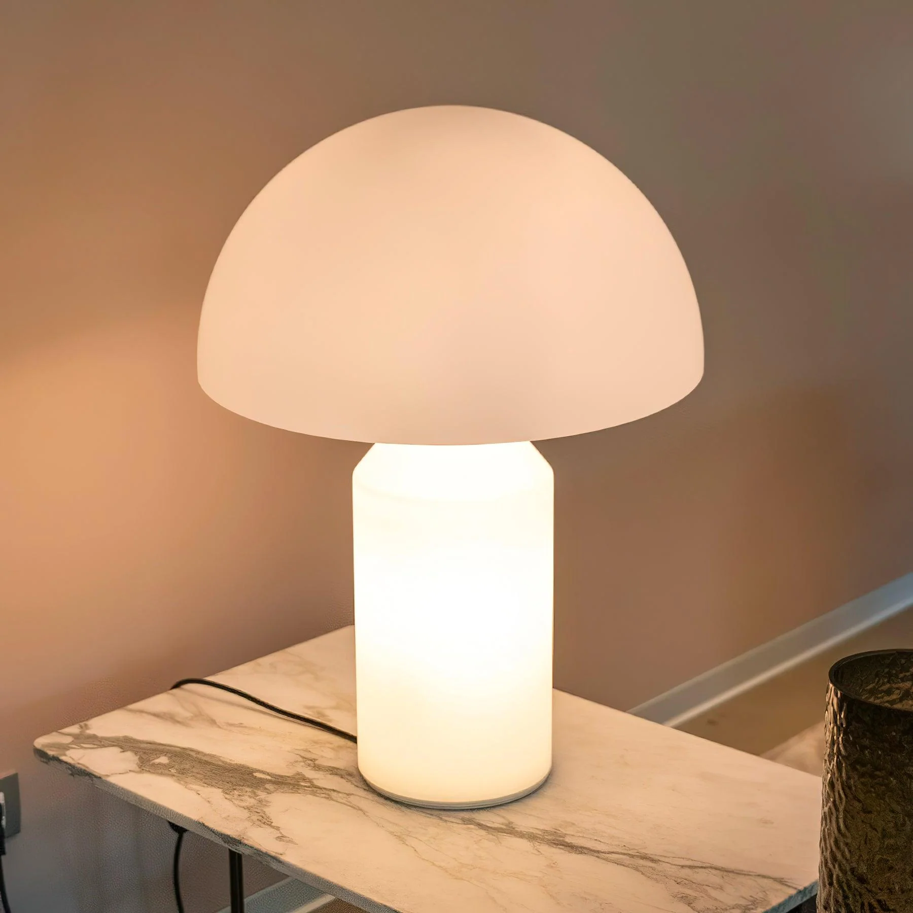 Настольный светильник Atollo Glass - ∅25см x 39см, белый, стекло