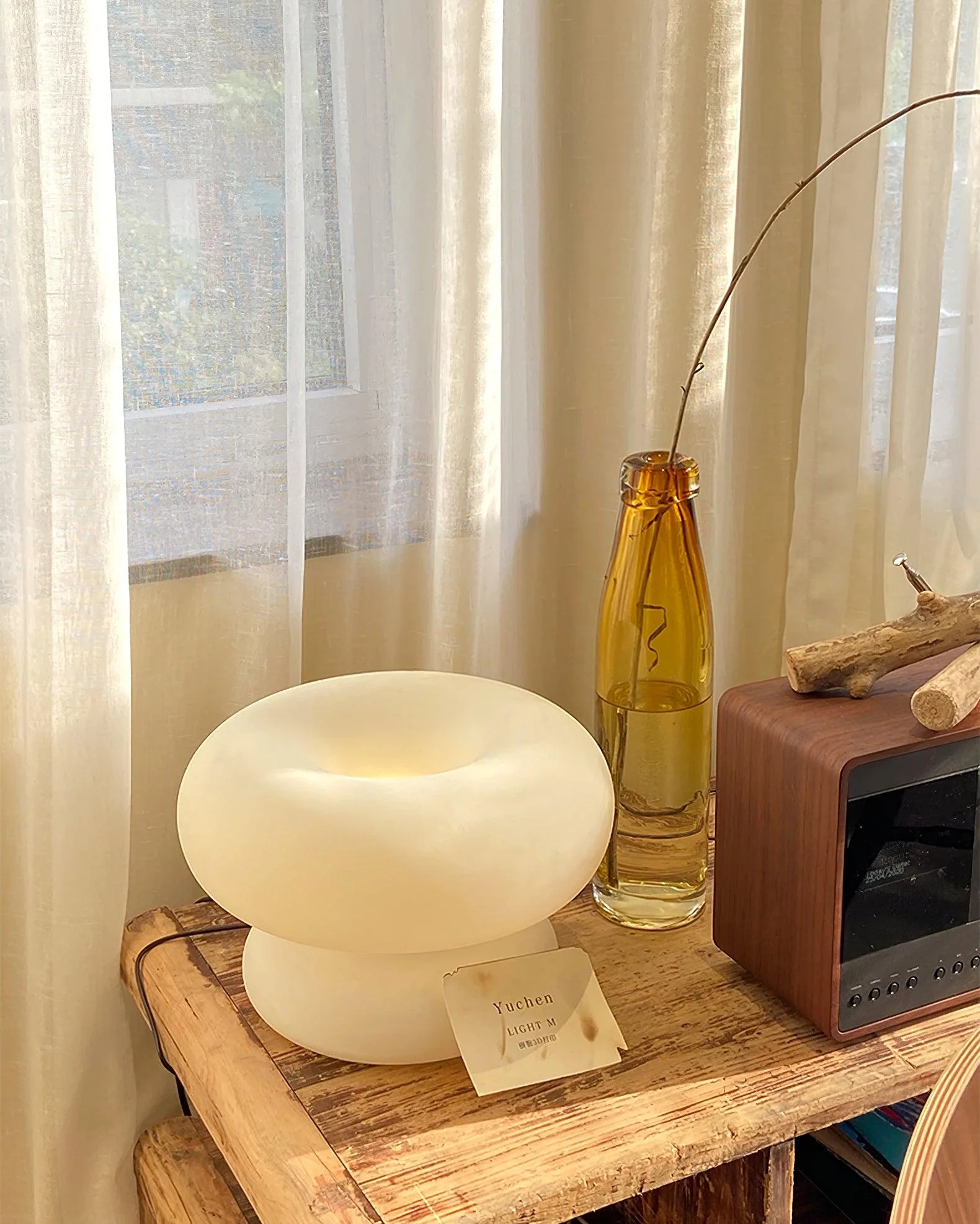 Donut Table Lamp - ∅ 11″ x H 7.9″/ Dia 28cm x H 20cm / White / UK plug