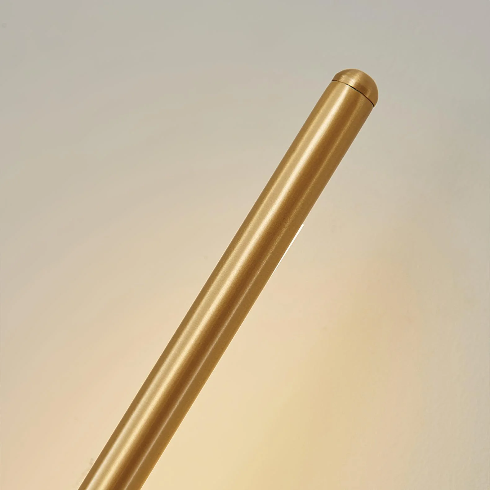 Настенный светильник Stick Shaped Metal - 5см x 8см x 95см, оксидированный черный, теплый свет, диммер