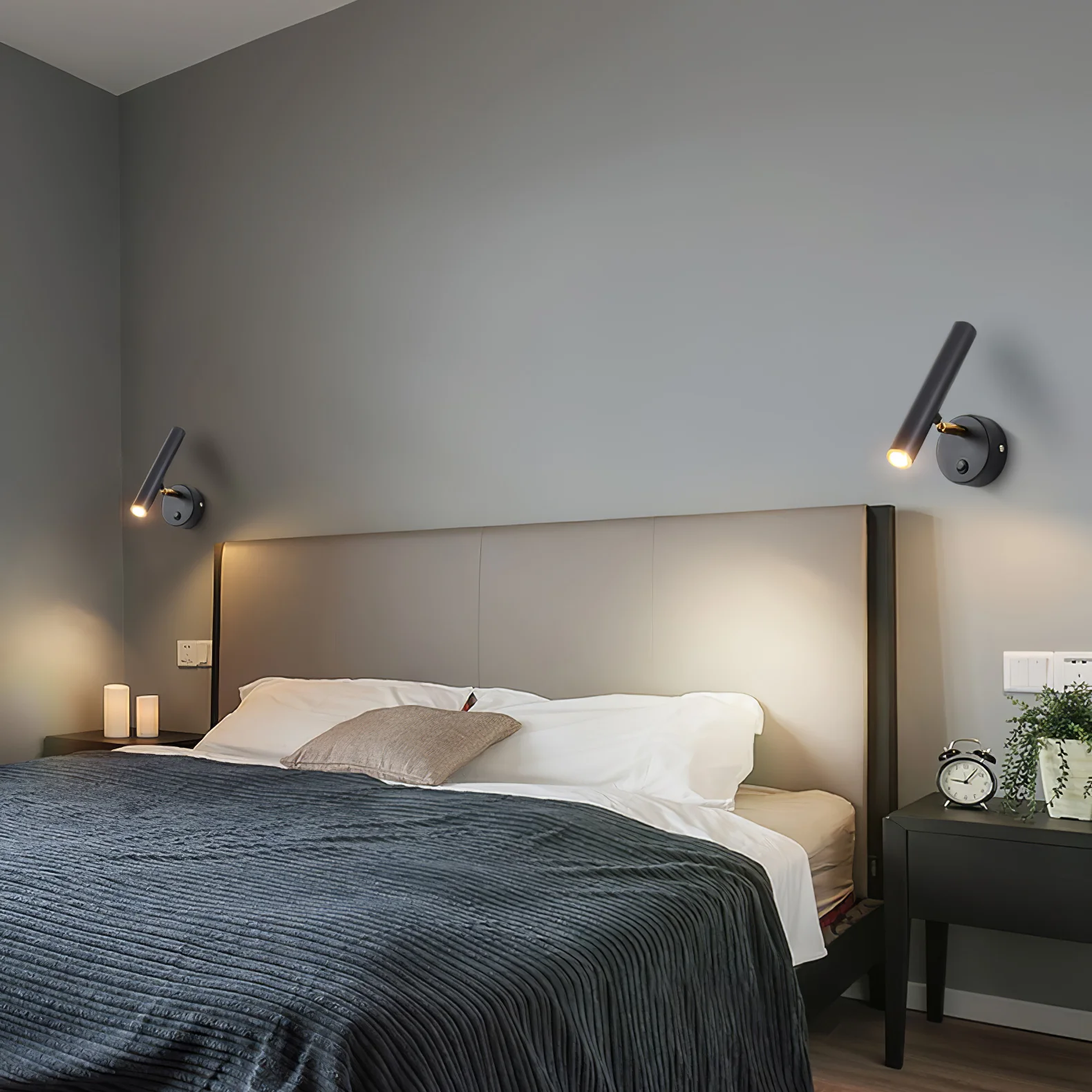 Slender Adjustable Wall Lamp - Set of 2 / Black / Warm Light