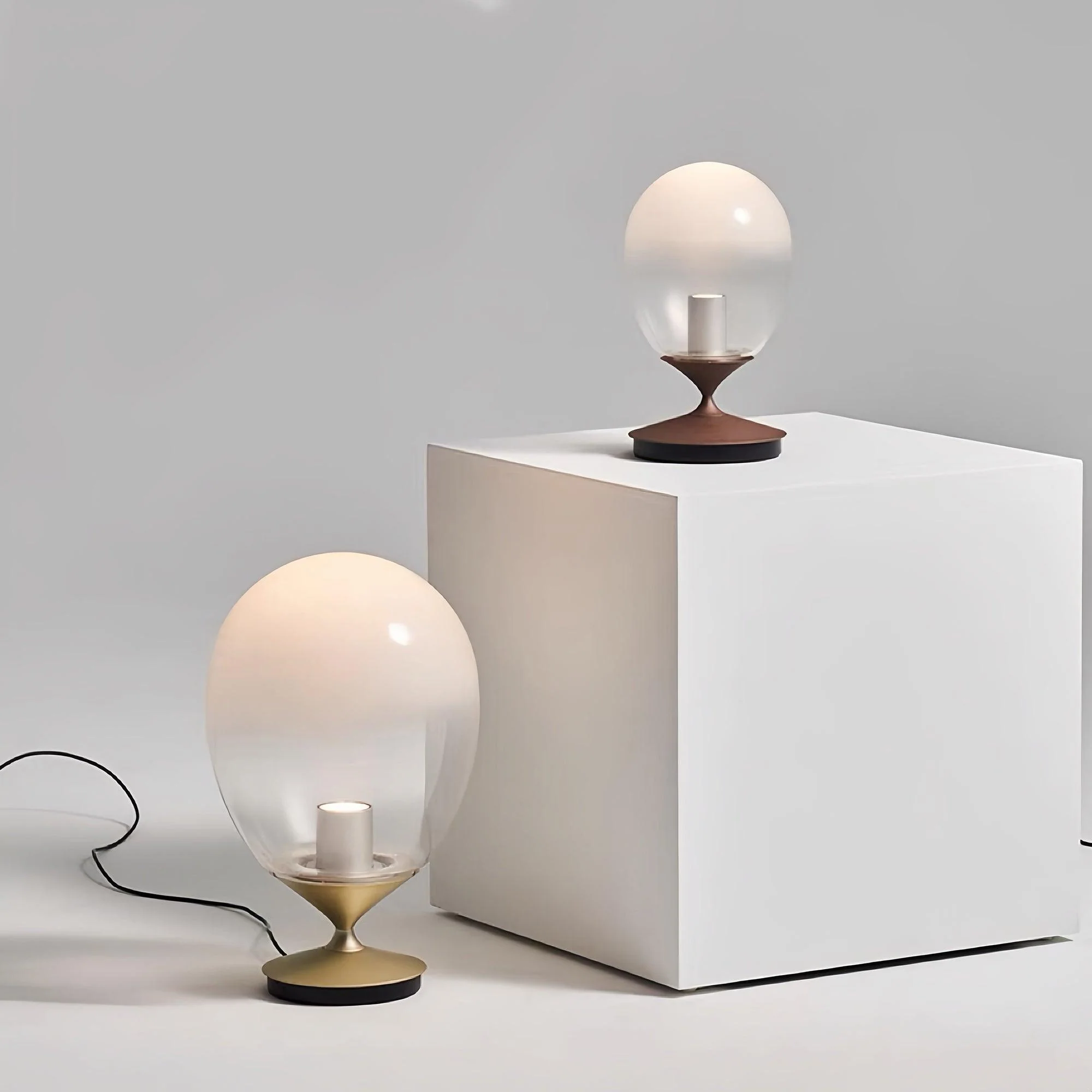 Mist LED Table Lamp - Table Lamp: ∅ 6.3″ x H 11″ / Dia 16cm x H 27.9cm / Gold / UK plug