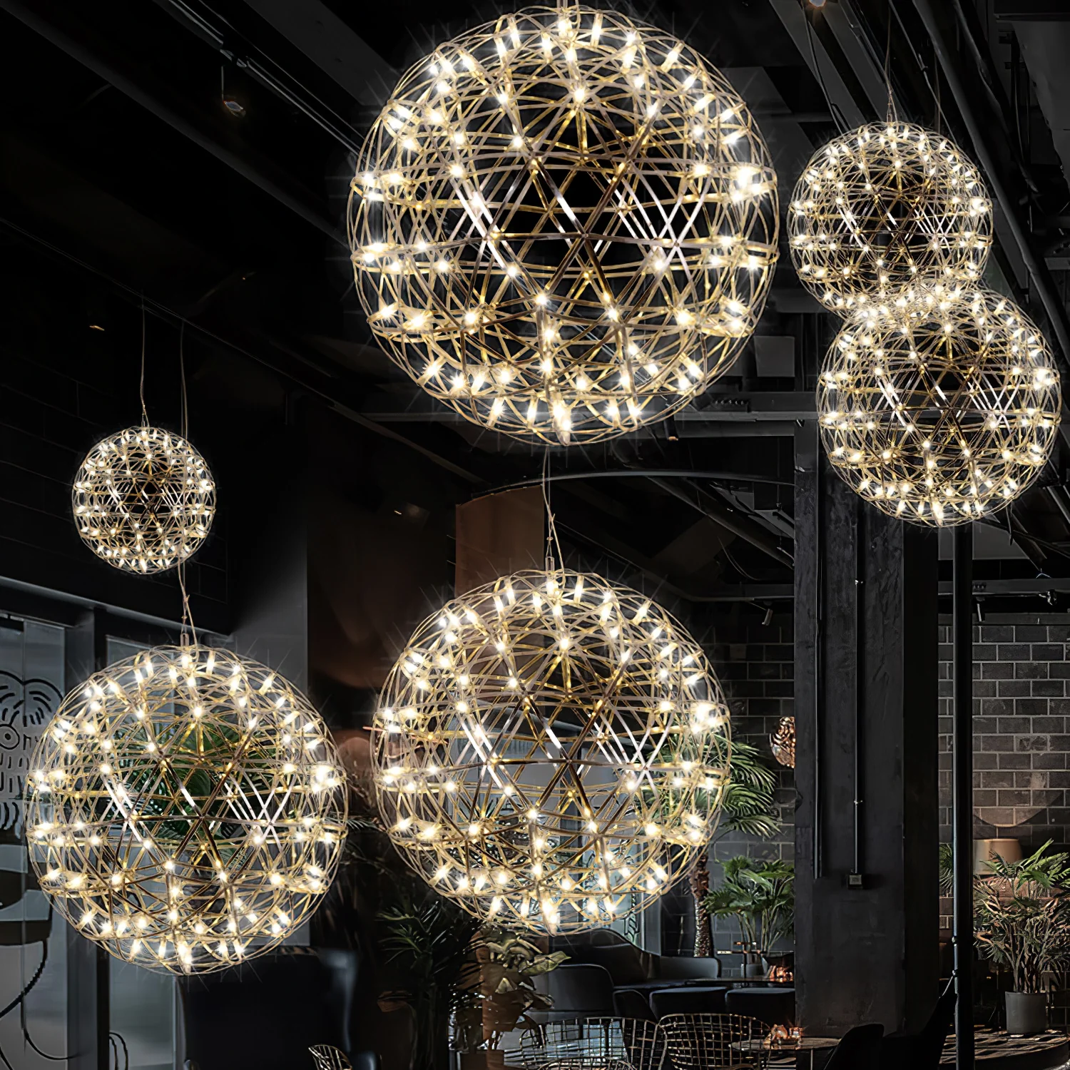 Подвесной светильник Silver Spark Ball - 18 плафонов ∅30см x 30см, серебряный, теплый свет, диммер