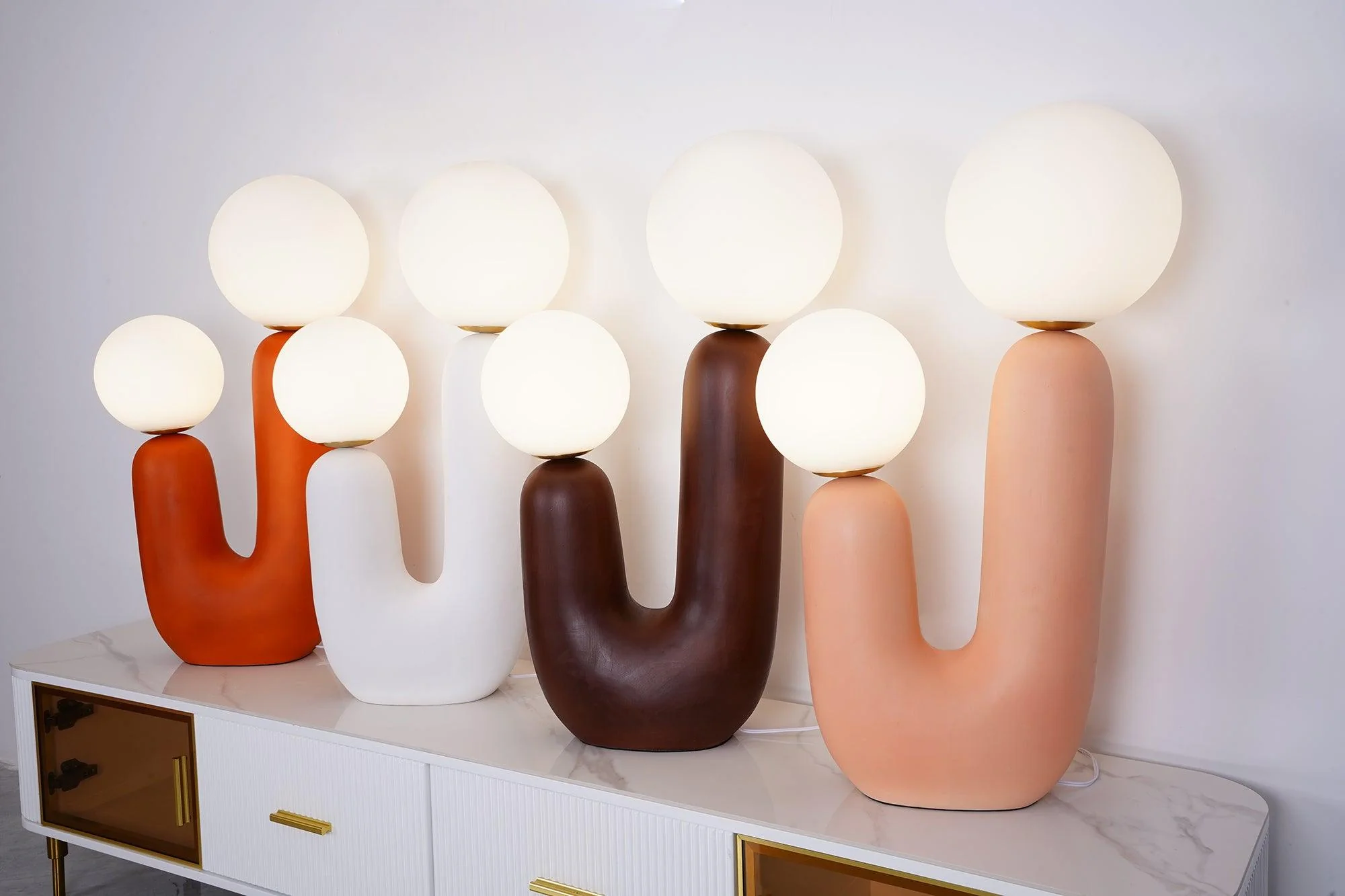 Настольный светильник Oo Ceramics - ∅57см x 82см, белый