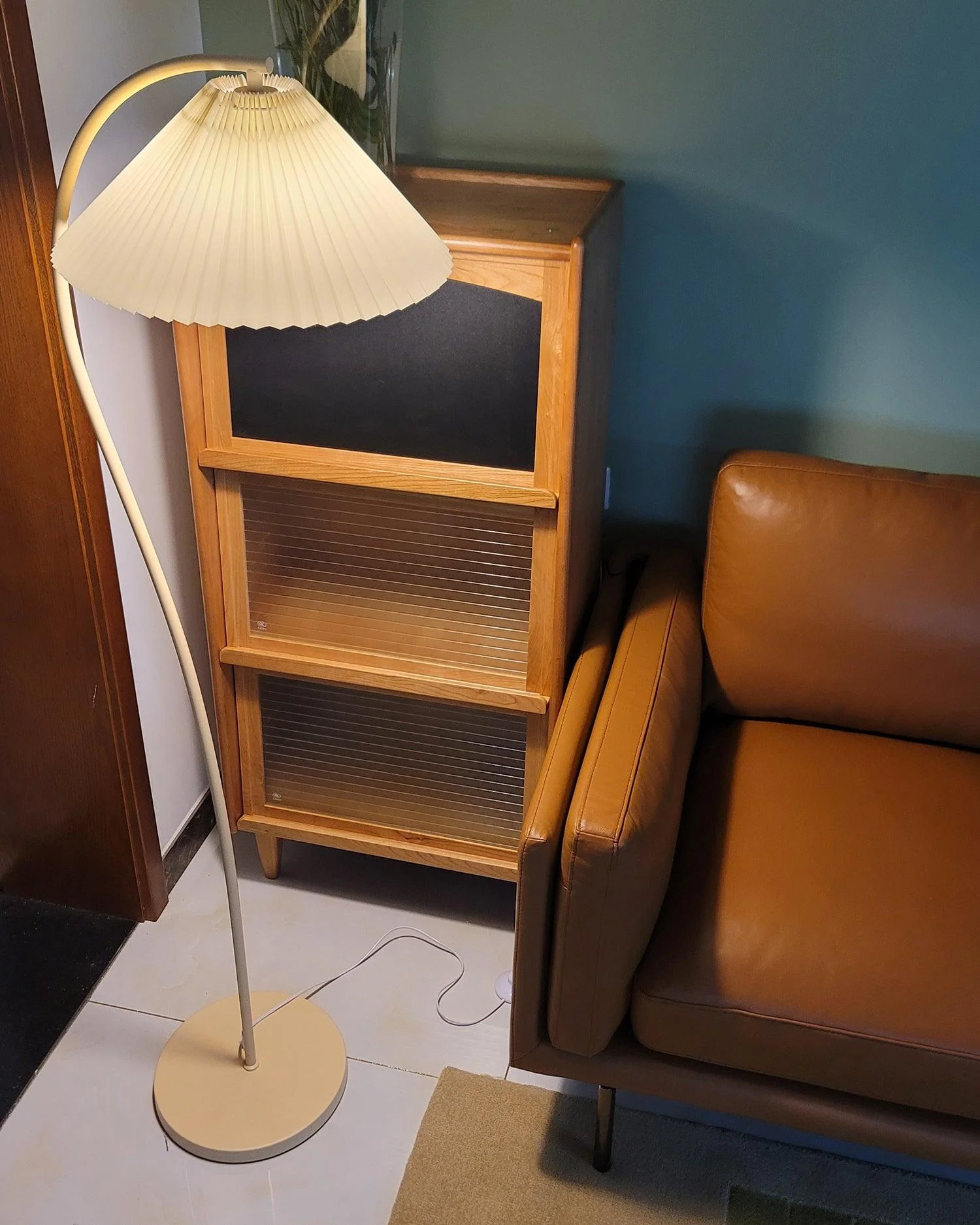 Crescini Pleated Floor Lamp - ∅ 11.8″ x H 59.8″/ Dia 30cm x H 152cm / Green & Light yellow / US plug