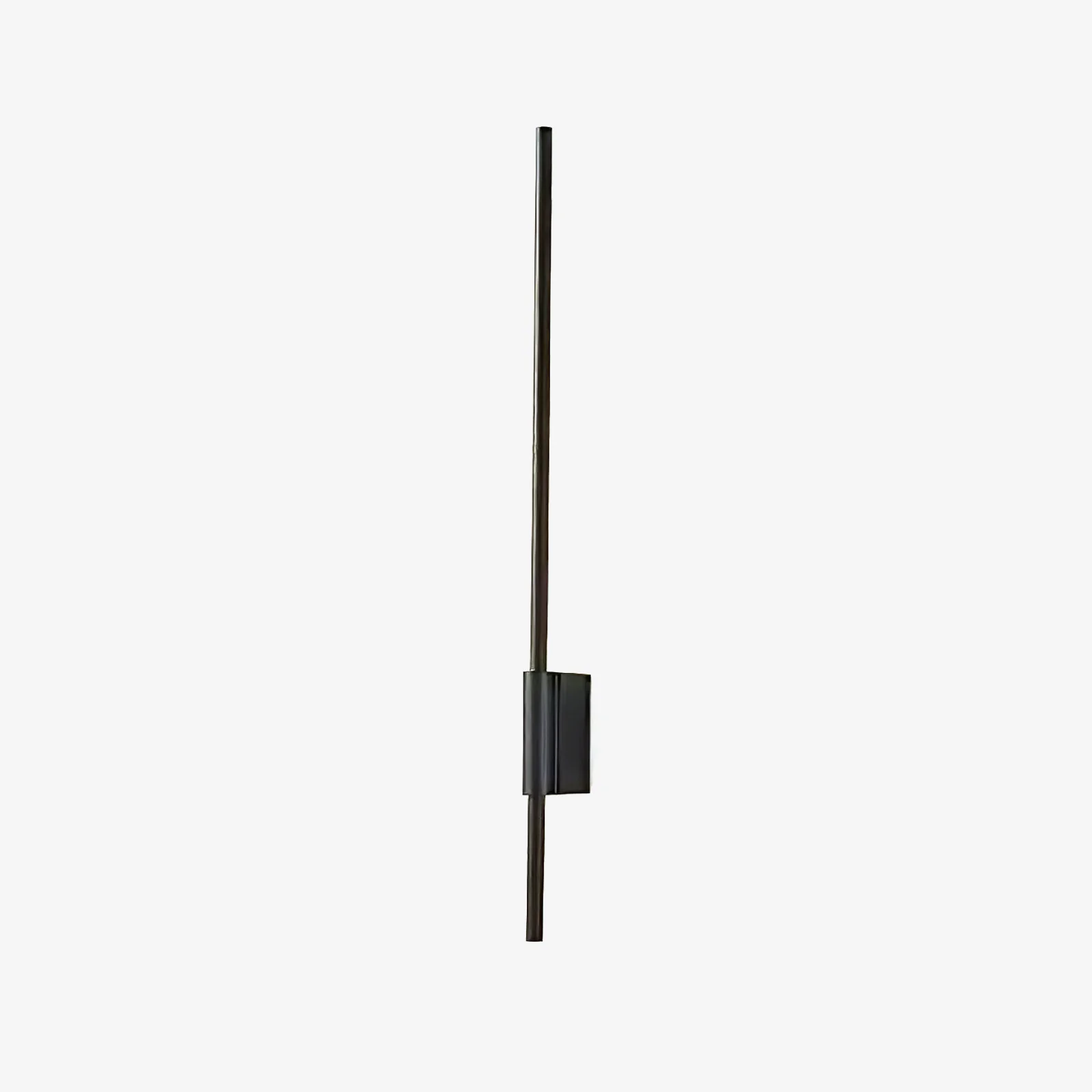 Настенный светильник Leon Linear - ∅2см х 80см, черный, теплый свет