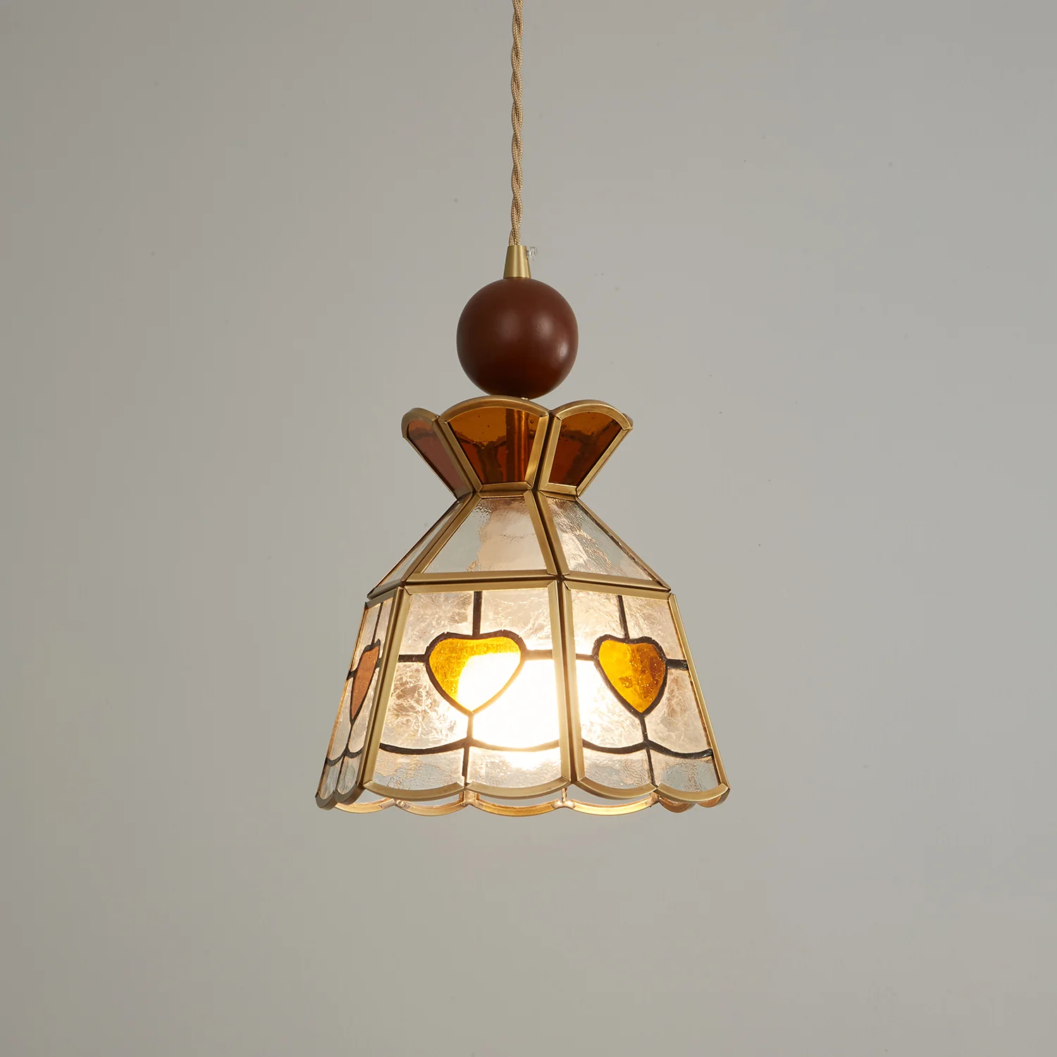 Подвесной светильник Tiffany Stained Glass - модель E, ∅22см x 35см, золотой