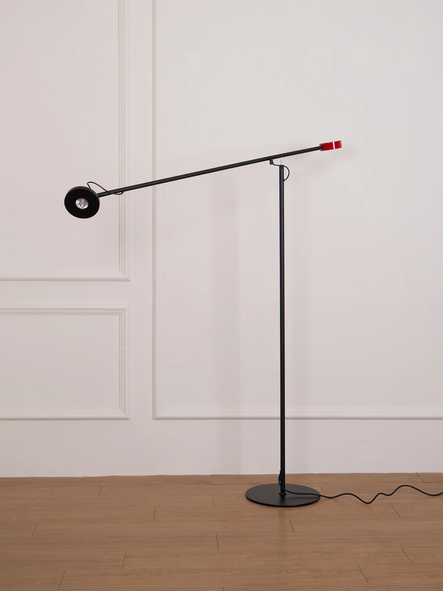 Precision Movement Floor Lamp - W 47.2″ x H 66.9″ / W 120cm x H 170cm / Warm White / AU plug