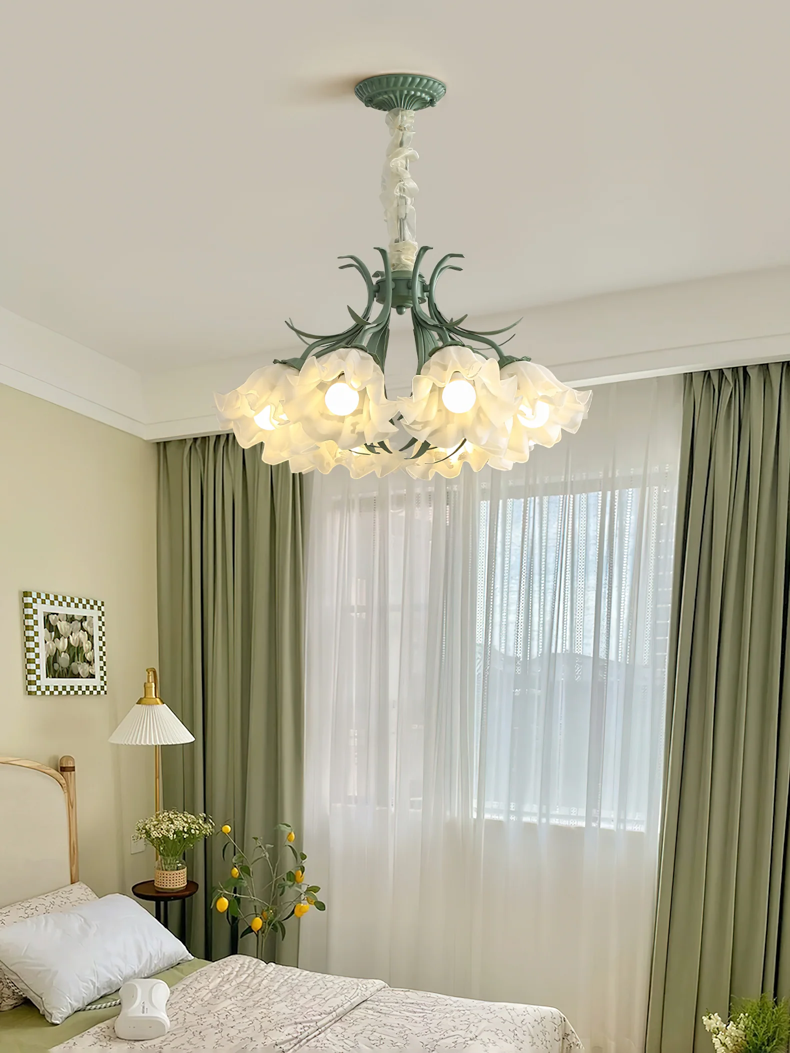 Люстра Lily of the Valley Flower - 3 плафона ∅53см х 32см, зеленый, белый, стекло