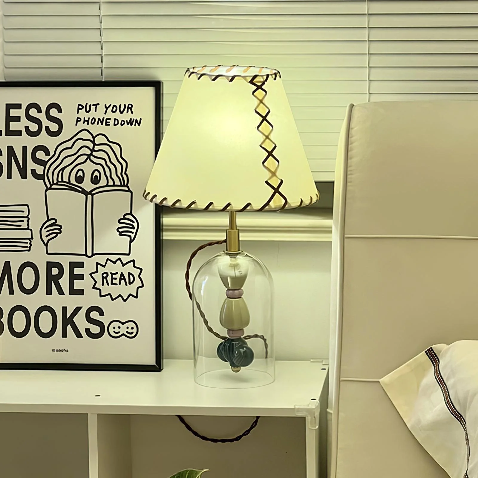 Lenny Bedside Table Lamp - ∅ 9.8″ x H 18.1″ / Dia 25cm x H 46cm / Clear+Beige / UK plug