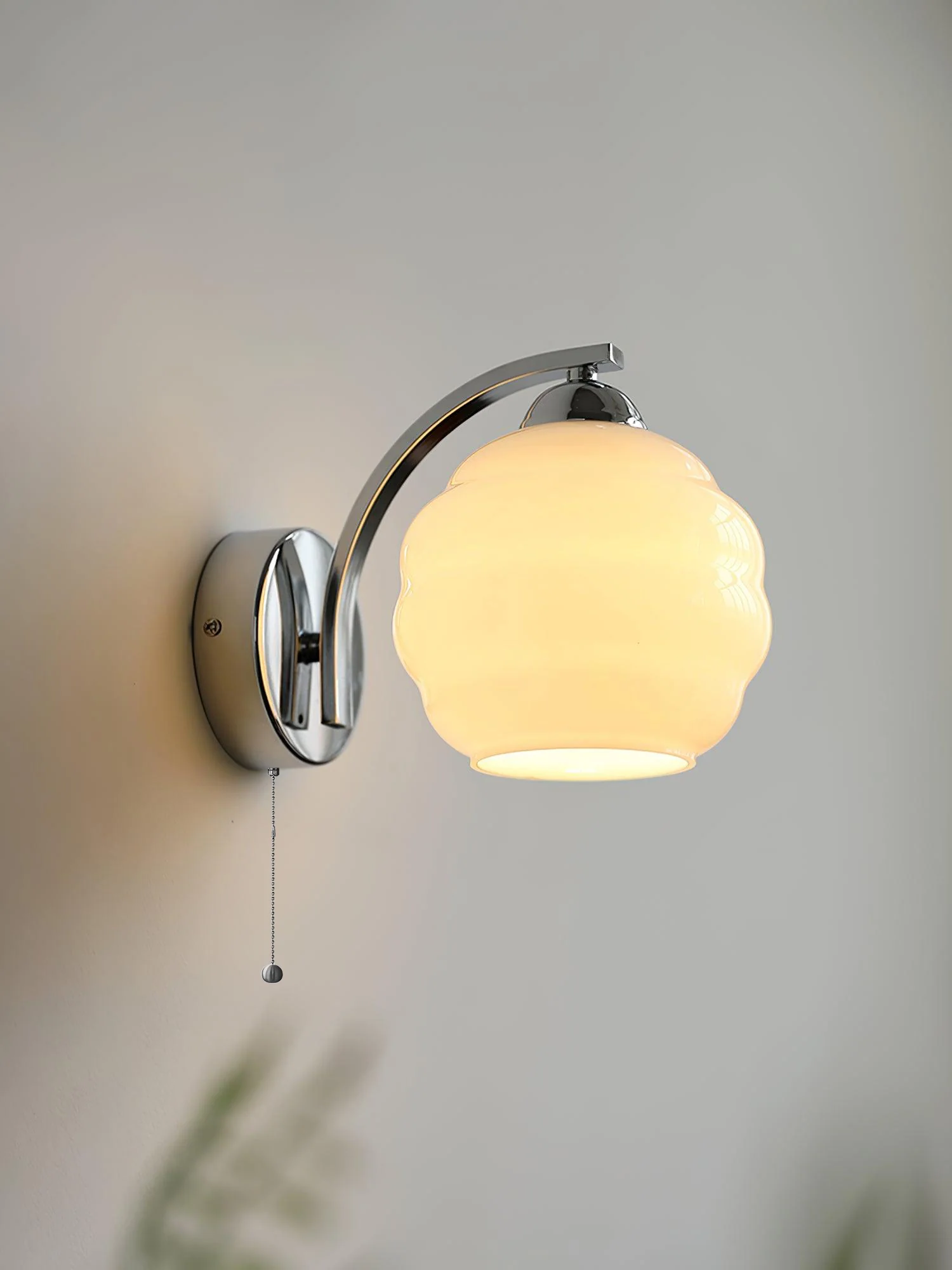Gatsby Wall Lamp - ∅ 5.9″ x H 6.3″ / Dia 15cm x H 16cm / Chrome+Beige / Set of 2