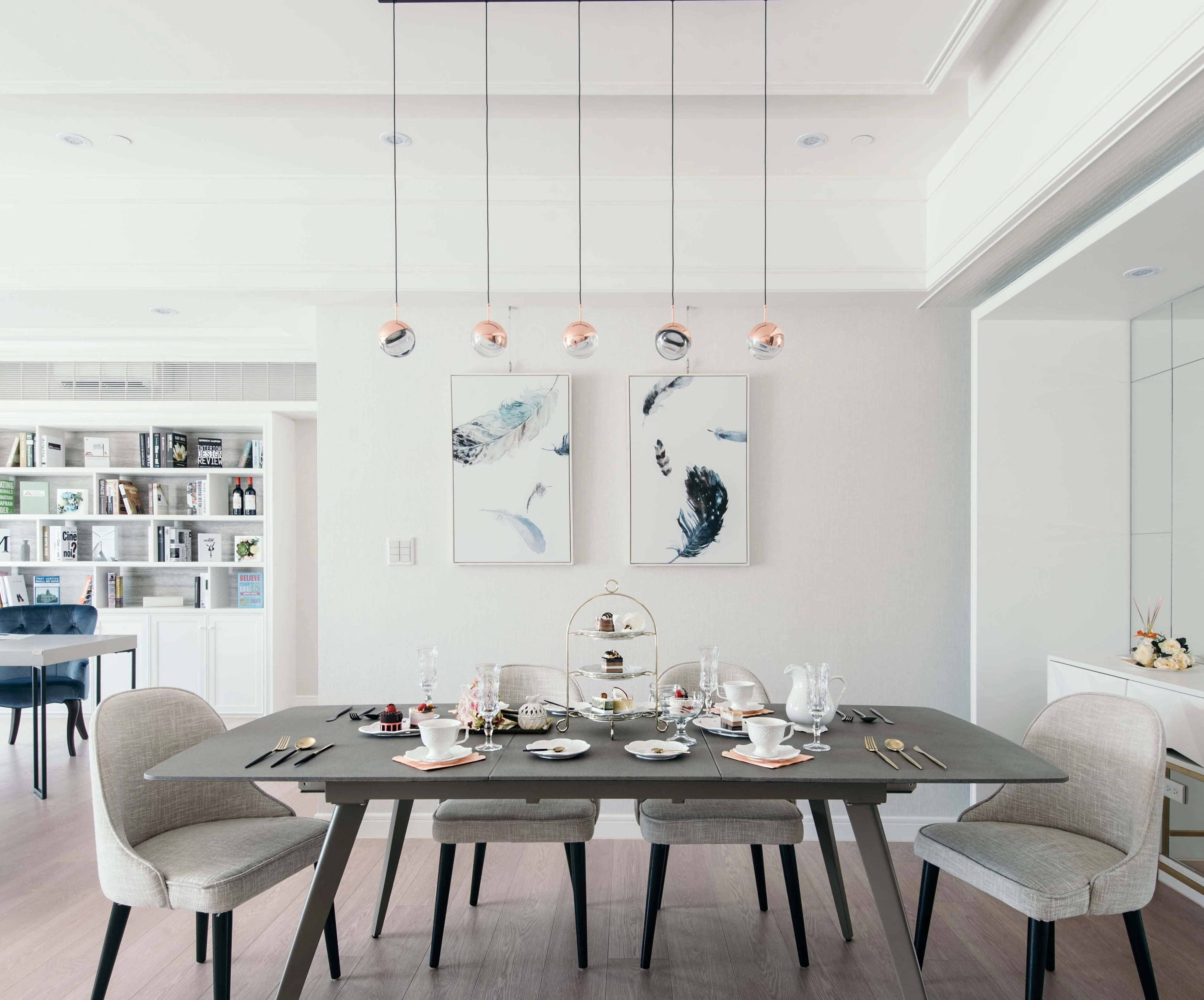 Подвесной светильник Restaurant Art LED - 5 плафонов ∅70см x 200см, розовое золото, теплый свет