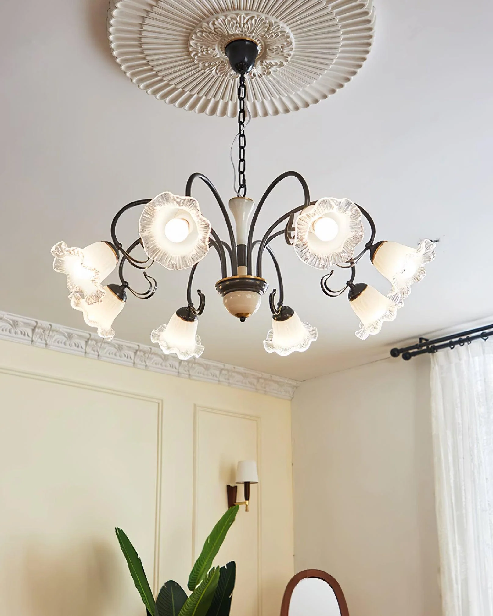 Люстра Luce Black - 3 подвеса ∅68см x 32см, черный, белый