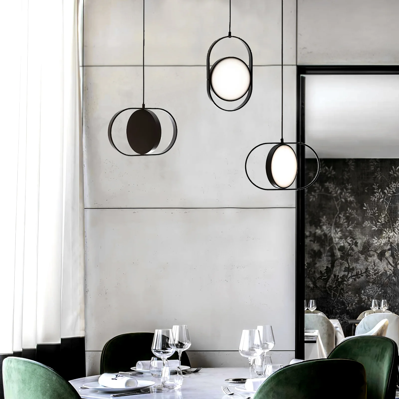 Подвесной светильник KUU - ∅43см х 27см, черный, белый, теплый свет