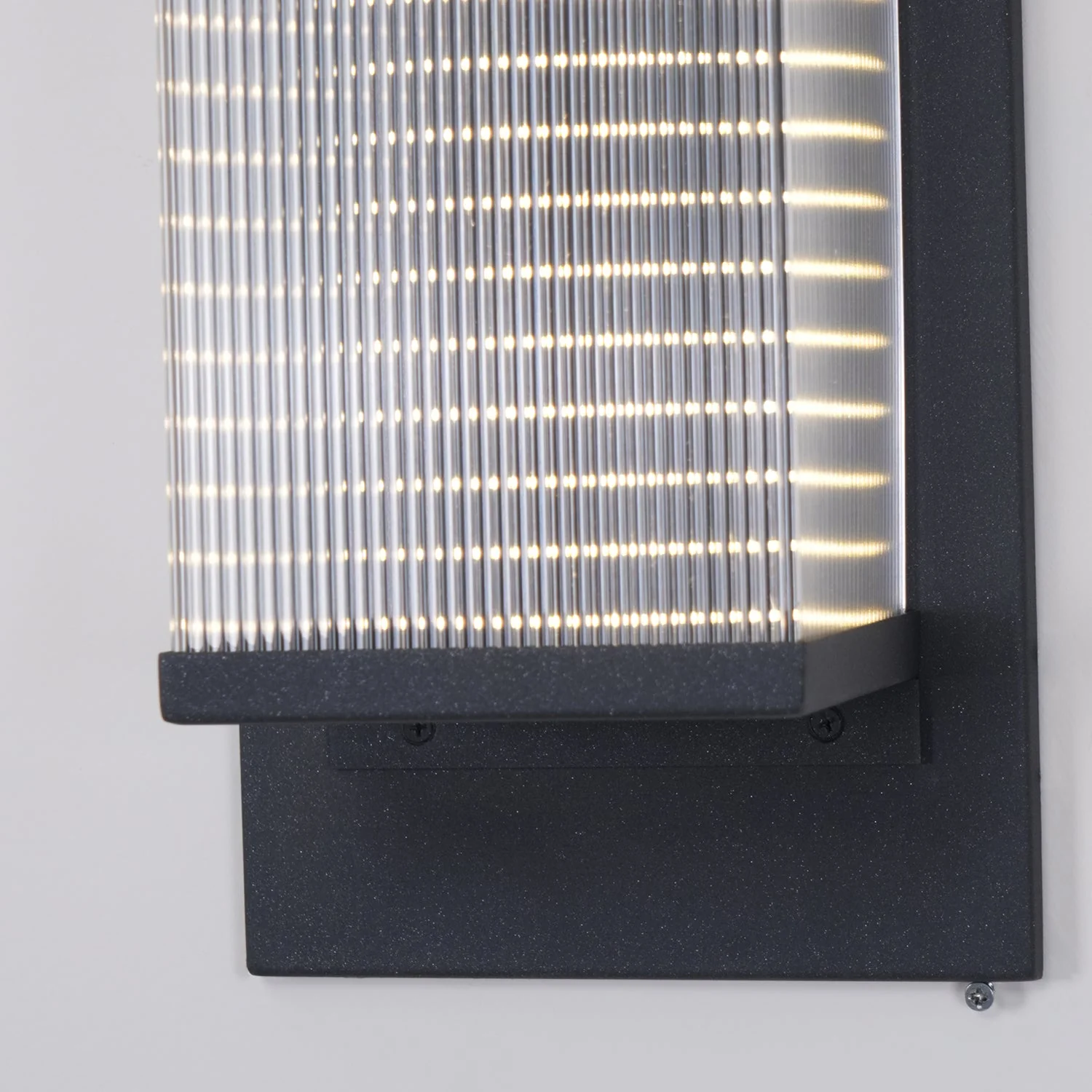 Oleron Box Outdoor Solar Wall Lamp - Set of 2 / Black / Warm Light