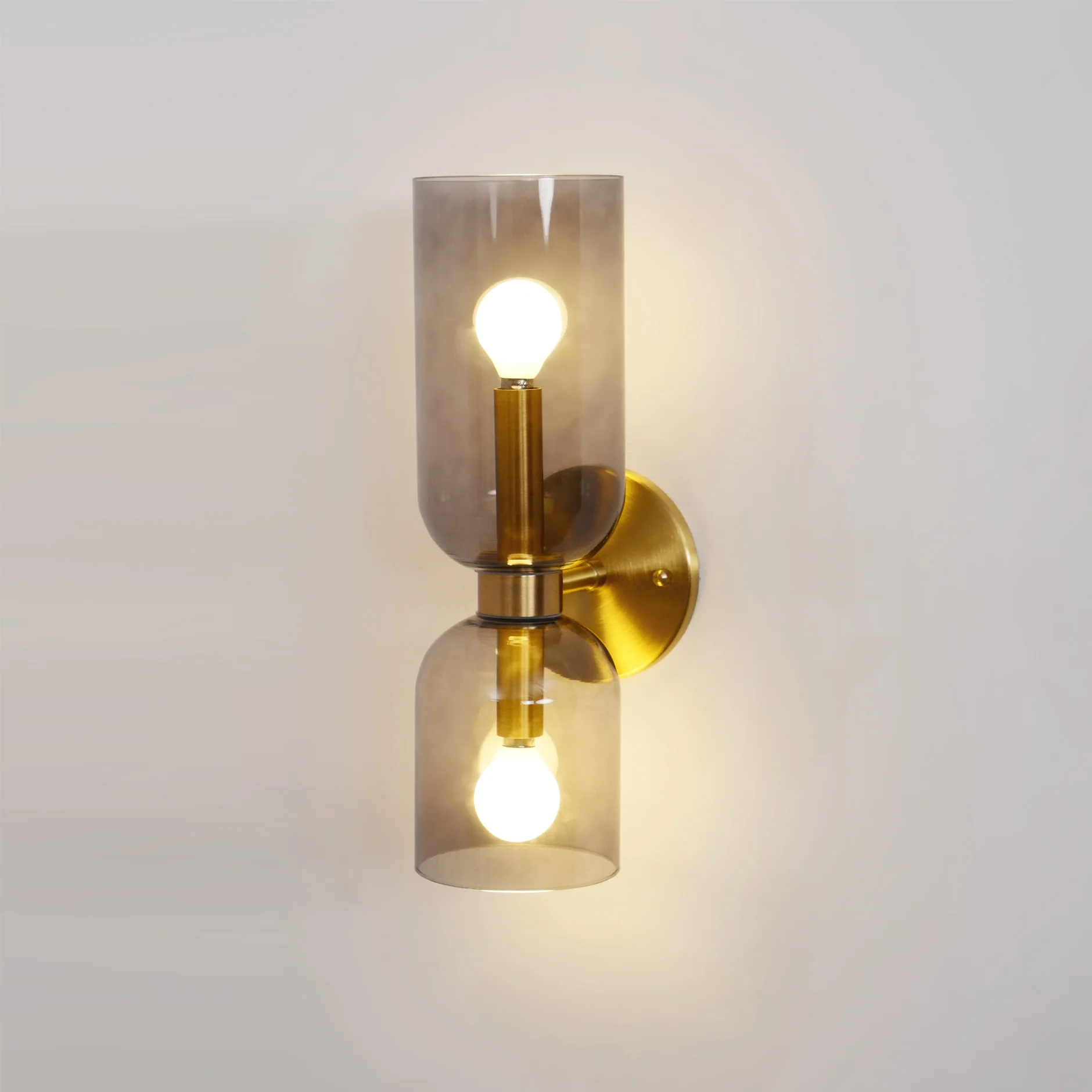 Edie Wall Lamp - ∅ 4.7″ x H 13.8″ / Dia 12cm x H 35cm Set of 2 / Brass / Clear