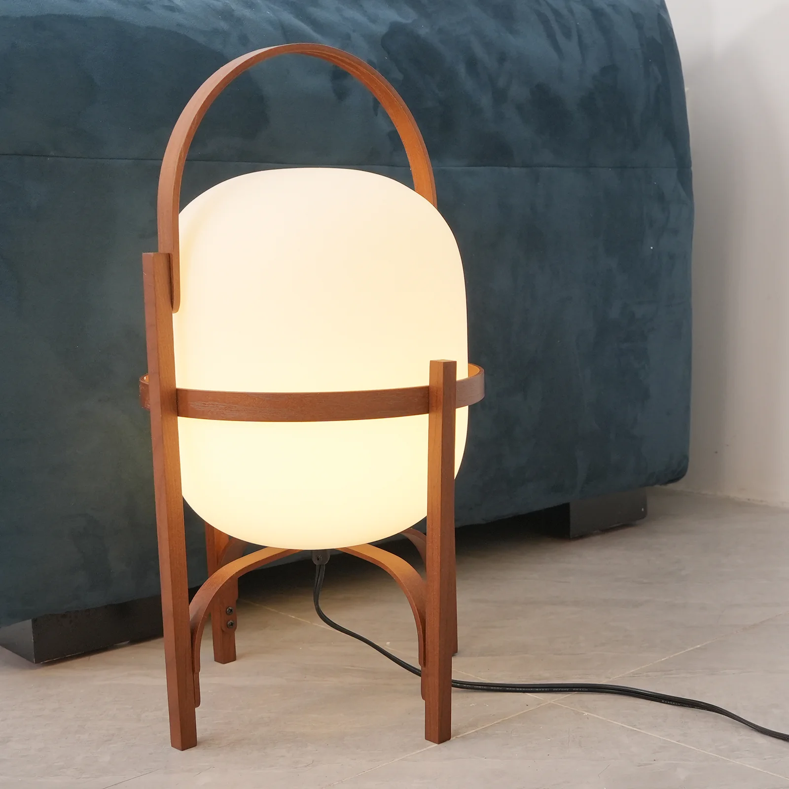 Настольный светильник Portable Lantern Glass - ∅25см x 41см, орех