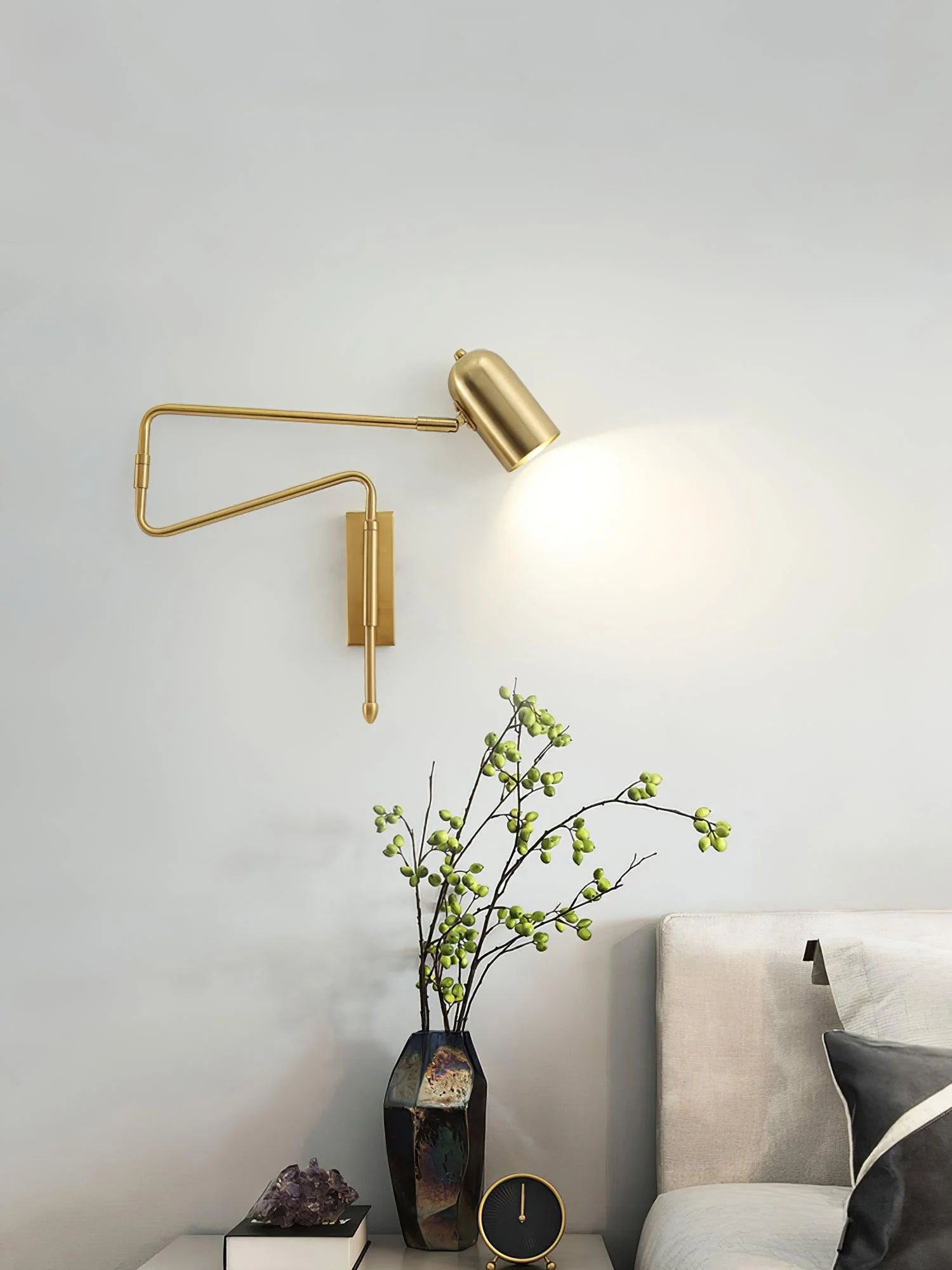 Настенный светильник Adjustable Arm Plug In - модель A, 42см x 41см, золотой
