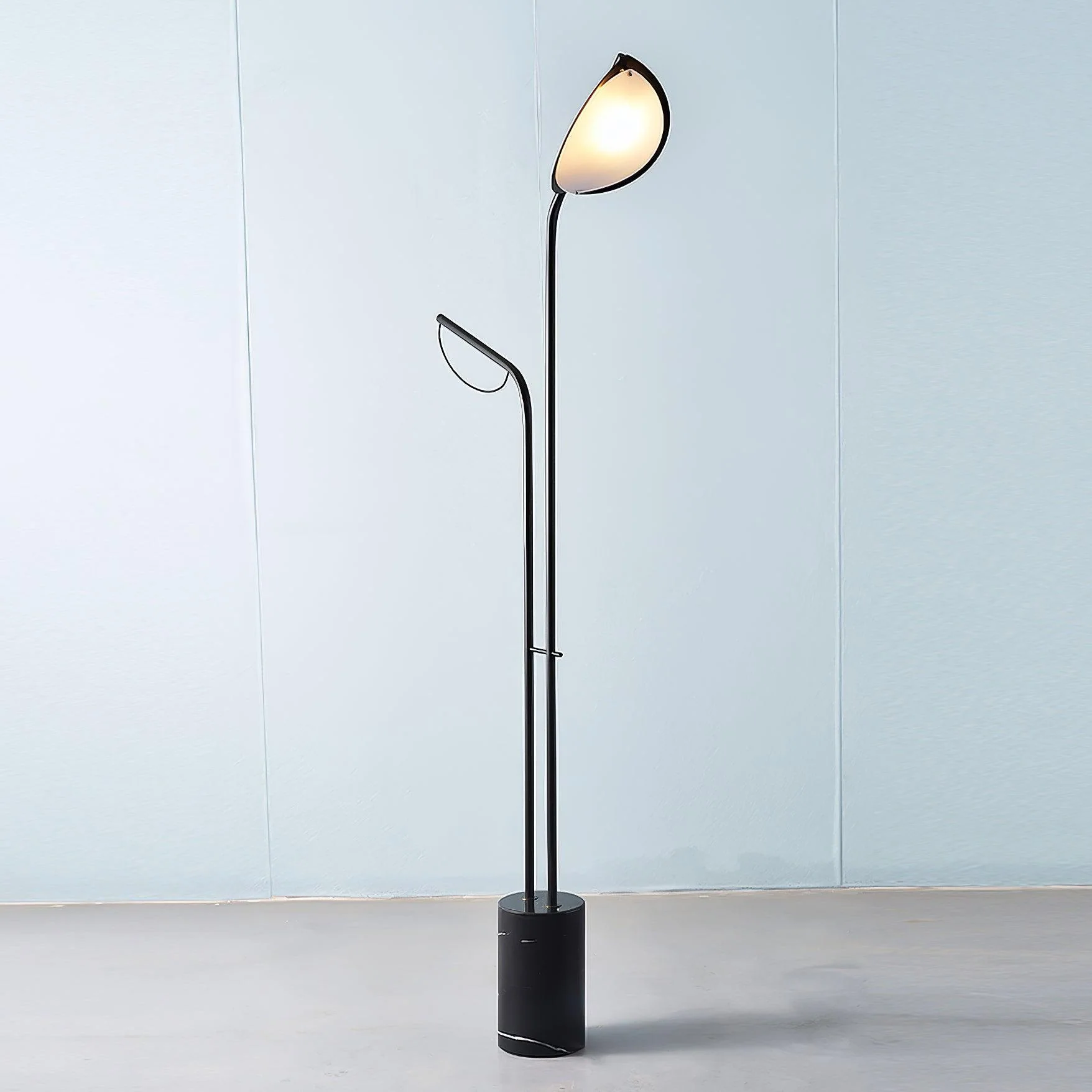 Filo Floor Lamp - ∅ 22.8″ x H 65″ / 58m x H 165cm / Black+Black Marble / UK plug