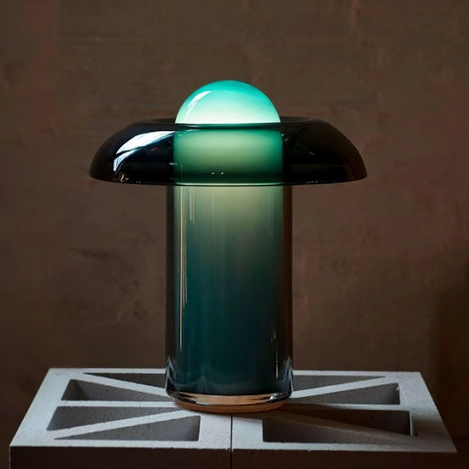 Glass Mushroom Table Lamp - ∅ 11.8″ x H 19.7″ / Dia 30cm x H 50cm / Green & White & Gold / US plug