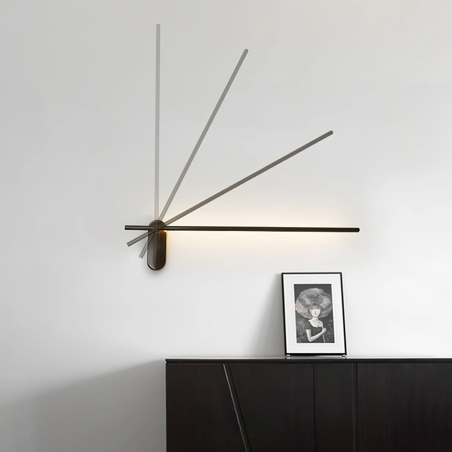 Настенный светильник Stick Shaped Metal - 5см x 8см x 95см, оксидированный черный, теплый свет, диммер