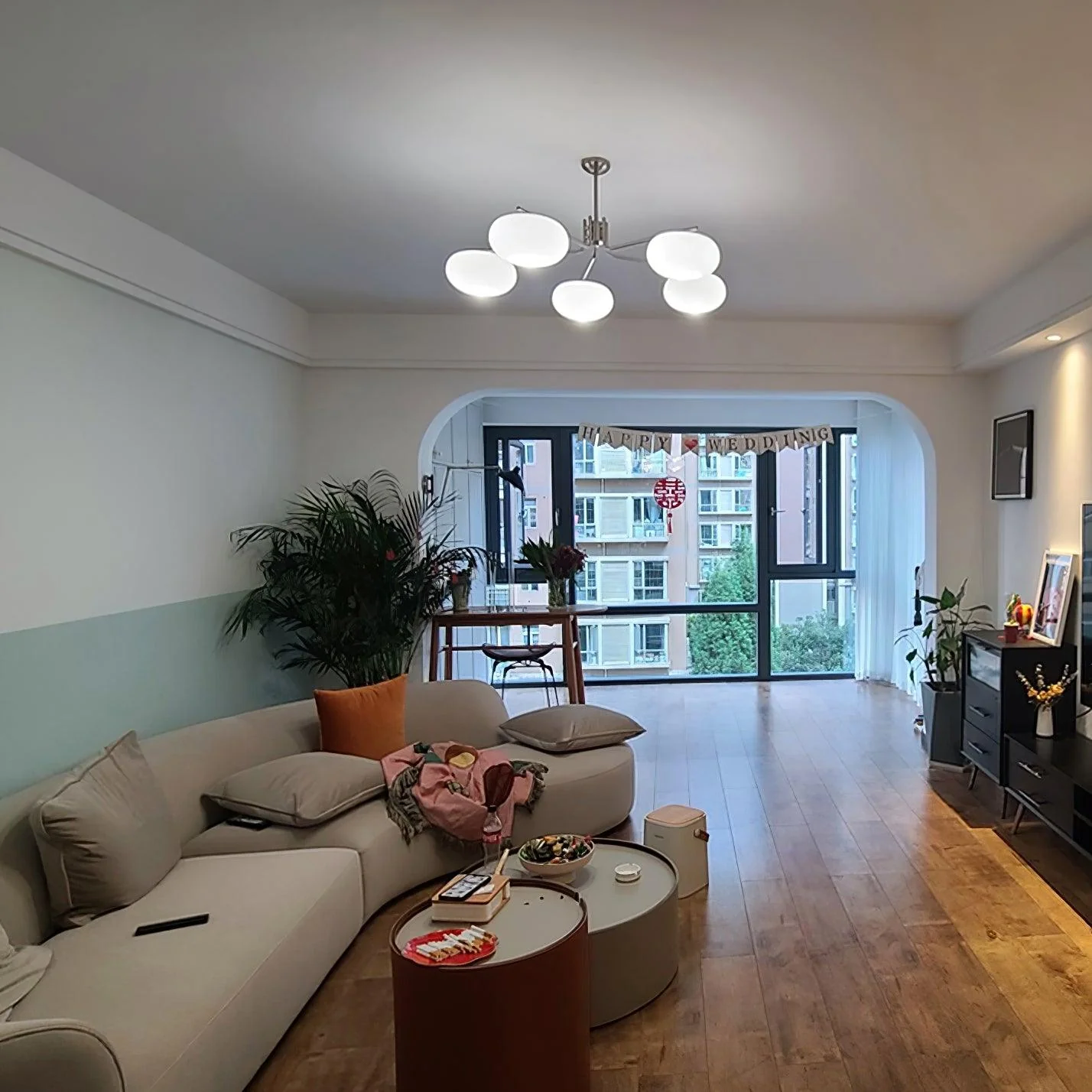 Люстра Barndon - ∅120см x 29см, песочный никель