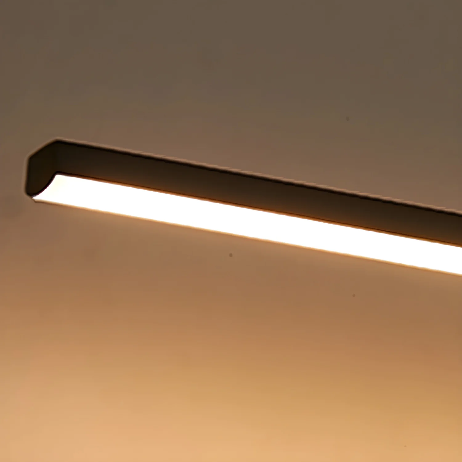 Metal Linear Mirror Wall Light - ∅ 23.6″ x H 3.1″ / Black & Warm Light / Set Of 2