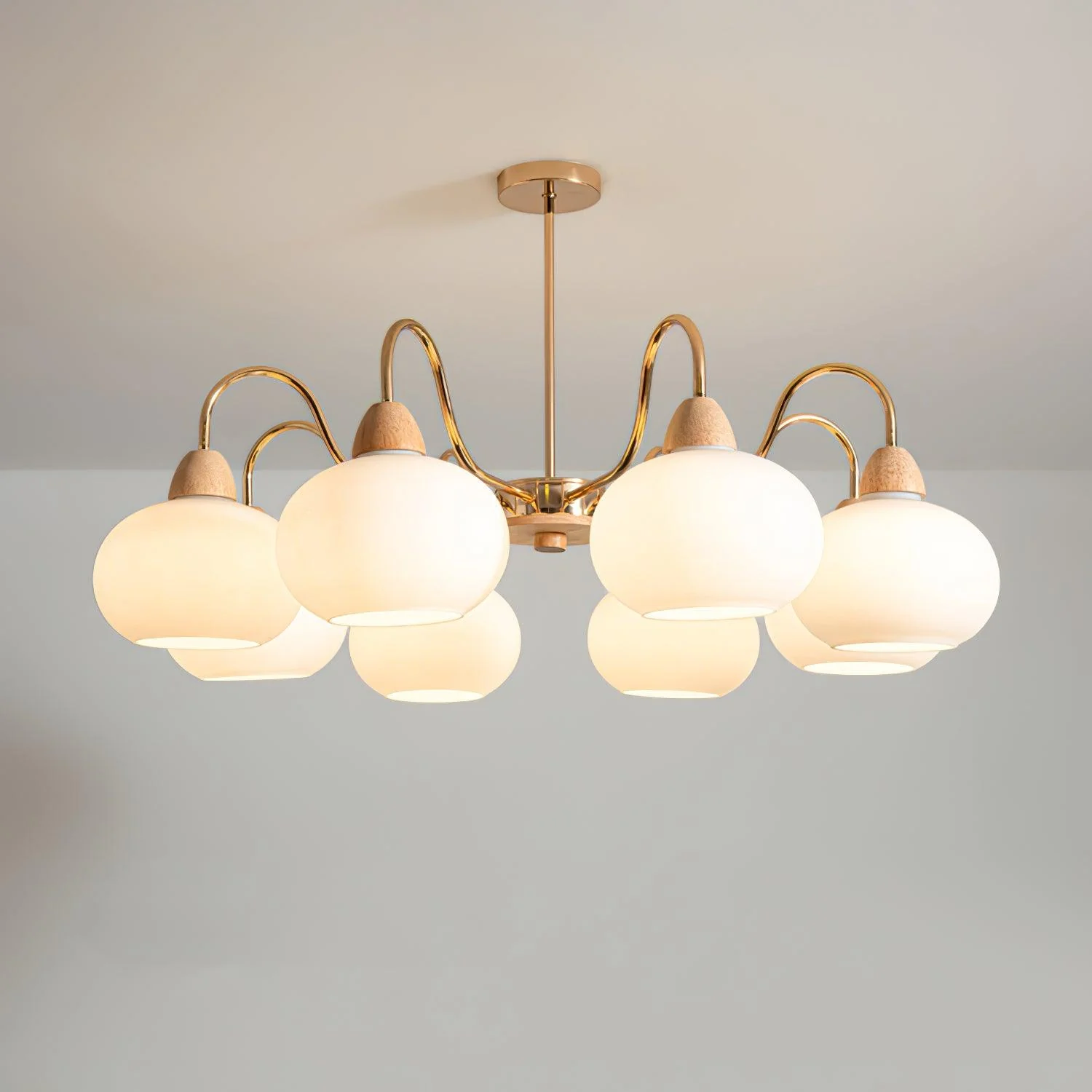 Люстра Glass Persimmon - 5 плафонов ∅66см x 34см, золотой, белое стекло