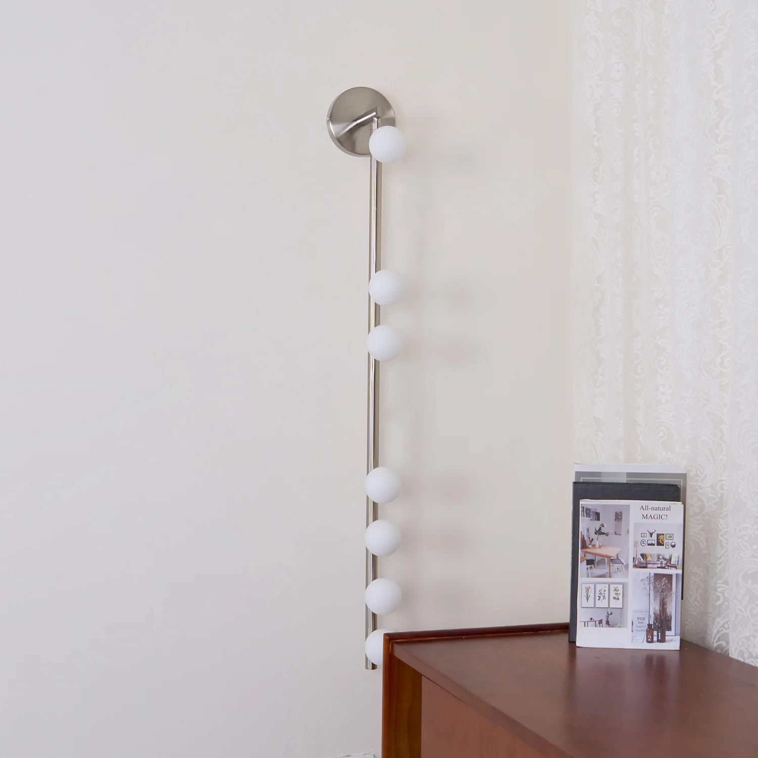Настенный светильник Brass Glass Tube - 7 источников света ∅12см x 100см, античная латунь, белый