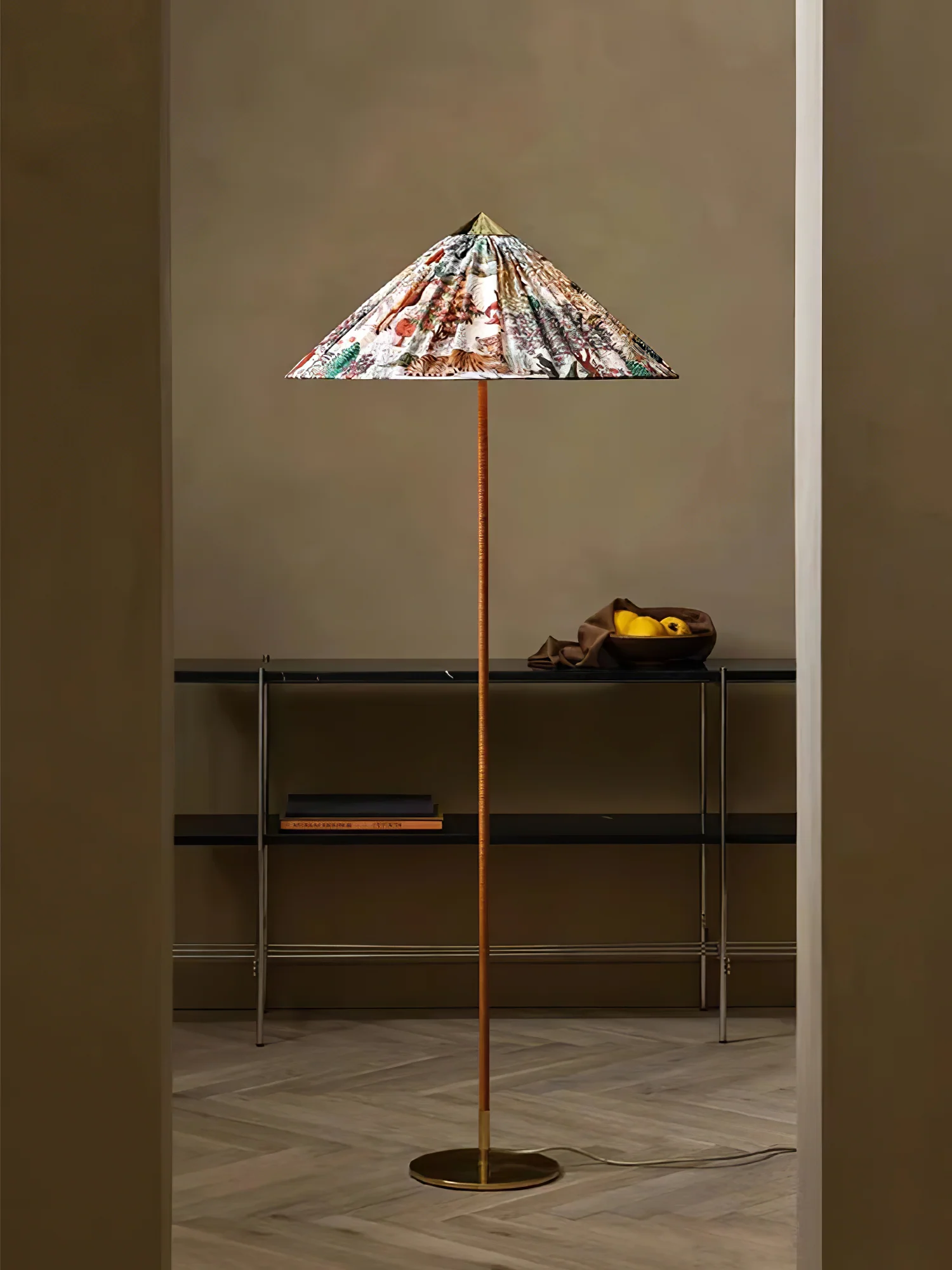 Tynell  Floor Lamp - ∅ 24.8″ x H 60.6″ / Dia 63cm x H 154cm / Natural rattan shade / UK plug