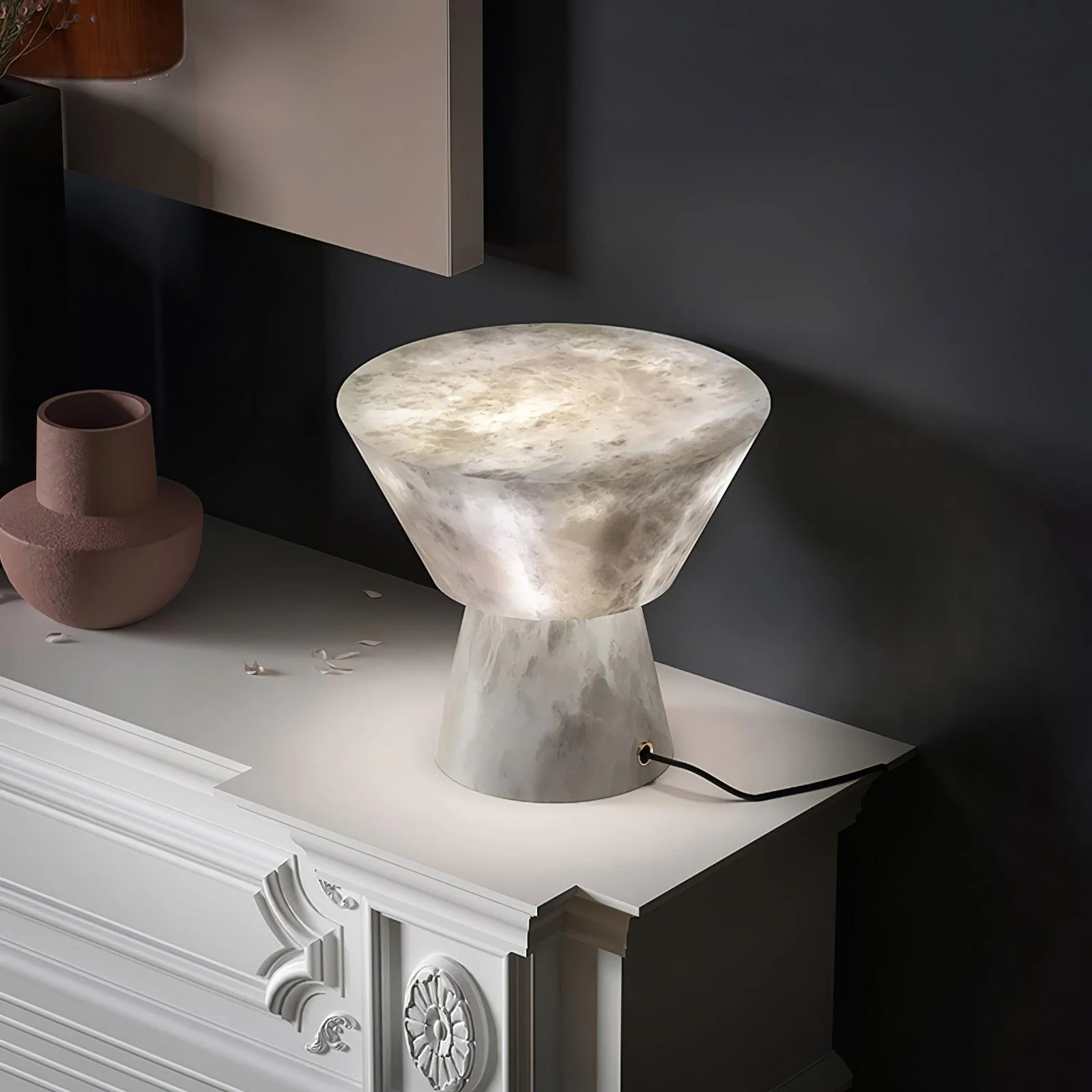 Настольный светильник Beta Marble - ∅28см x 28см, белый