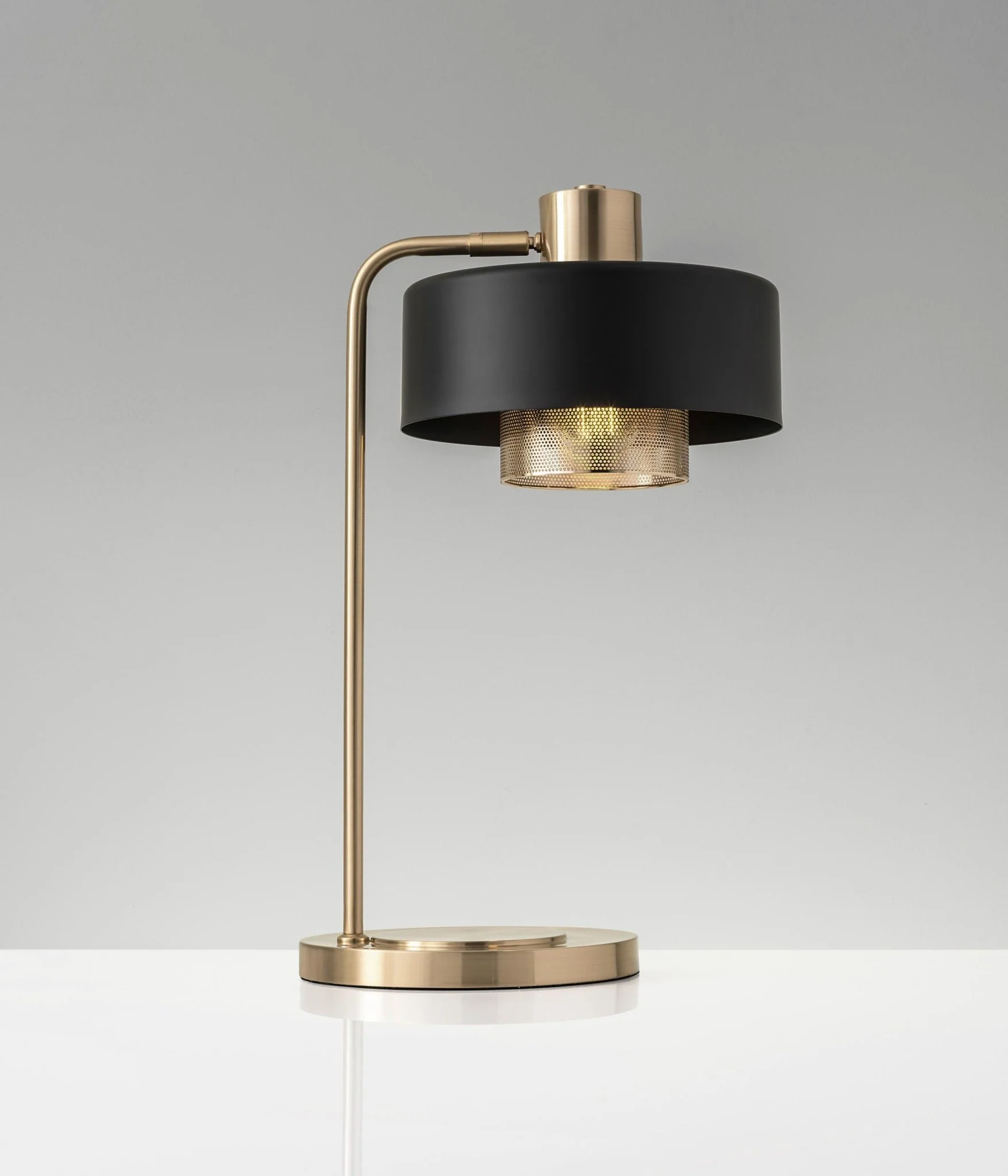 Bradbury Table Lamp - ∅ 13.8″ x H 19.7″ / Dia 35cm x H 50cm / Copper + Black / UK plug