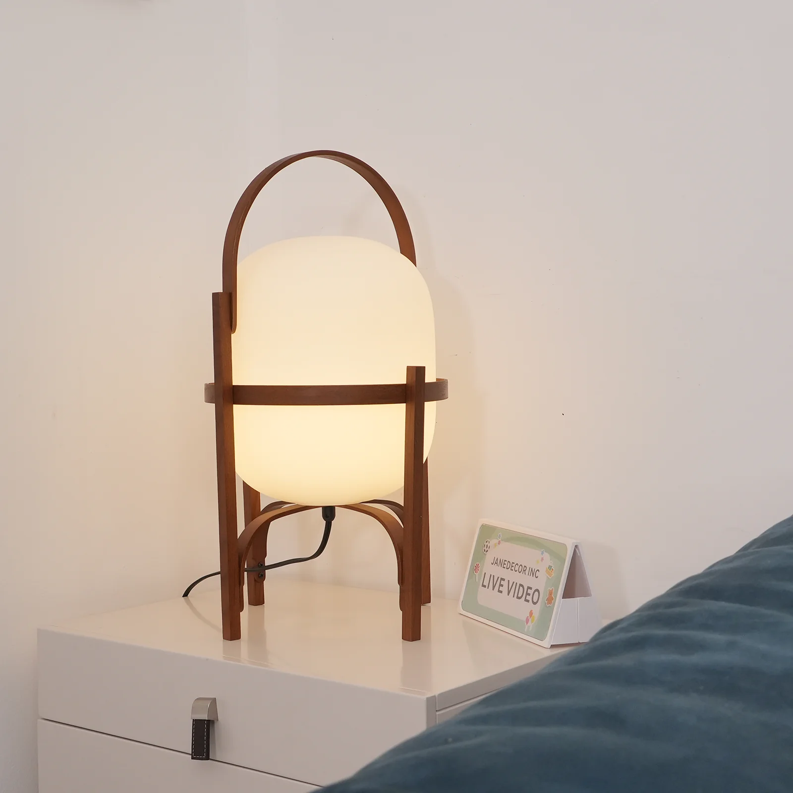 Настольный светильник Portable Lantern Glass - ∅25см x 41см, орех