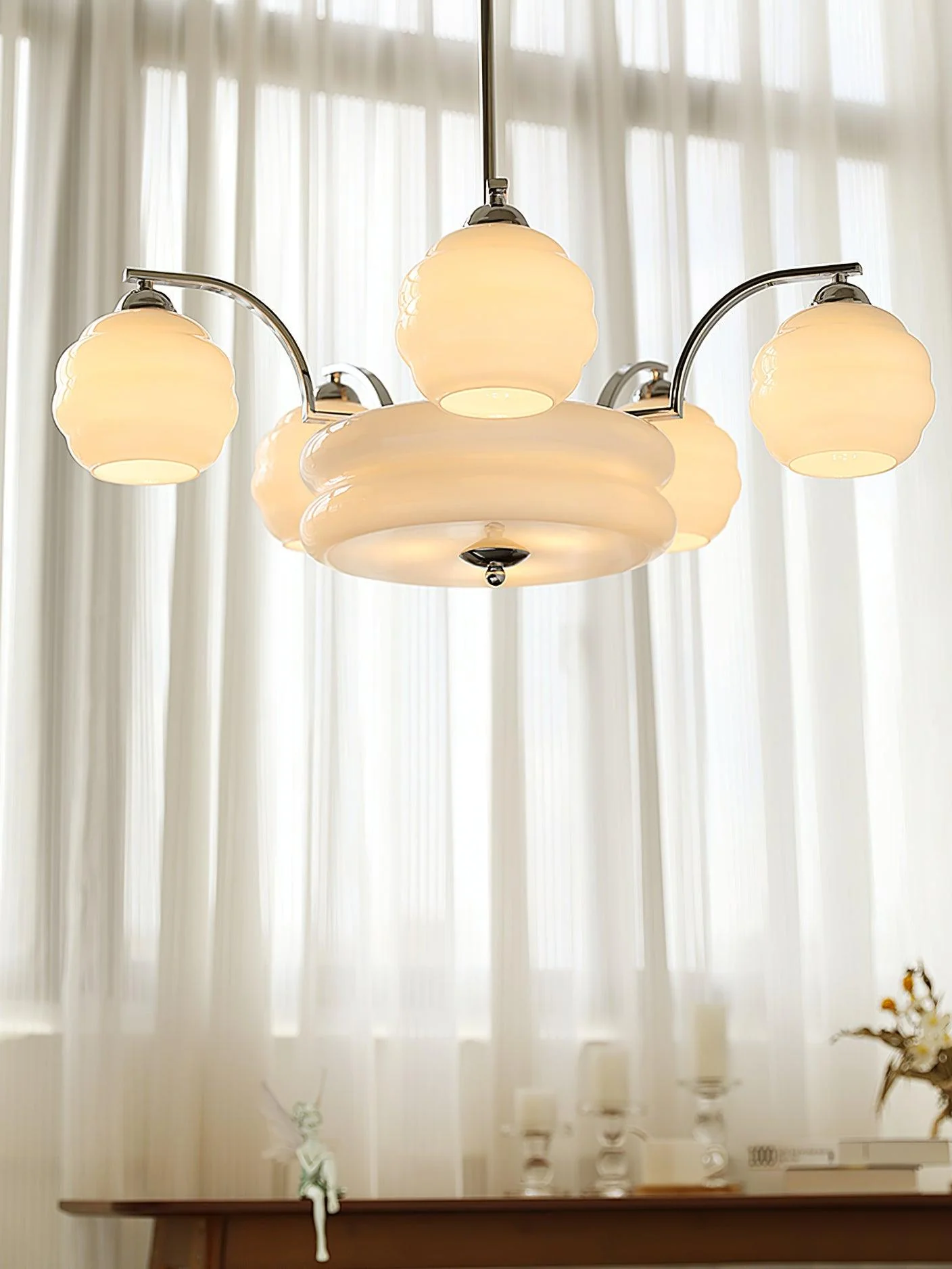 Люстра Art Deco Vintage - 3+1 плафона ∅62см x 28см, золотой, белый