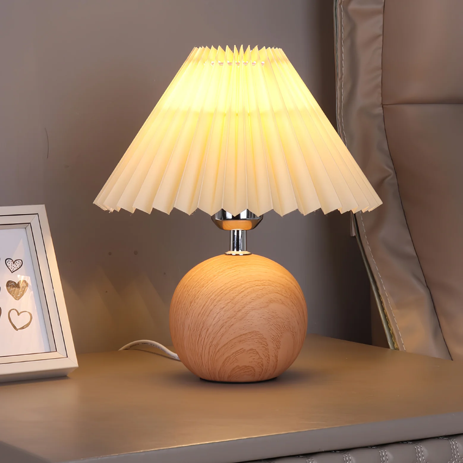 Настольный светильник Wooden Pleated - ∅28см х 30см, натуральное дерево, бежевый